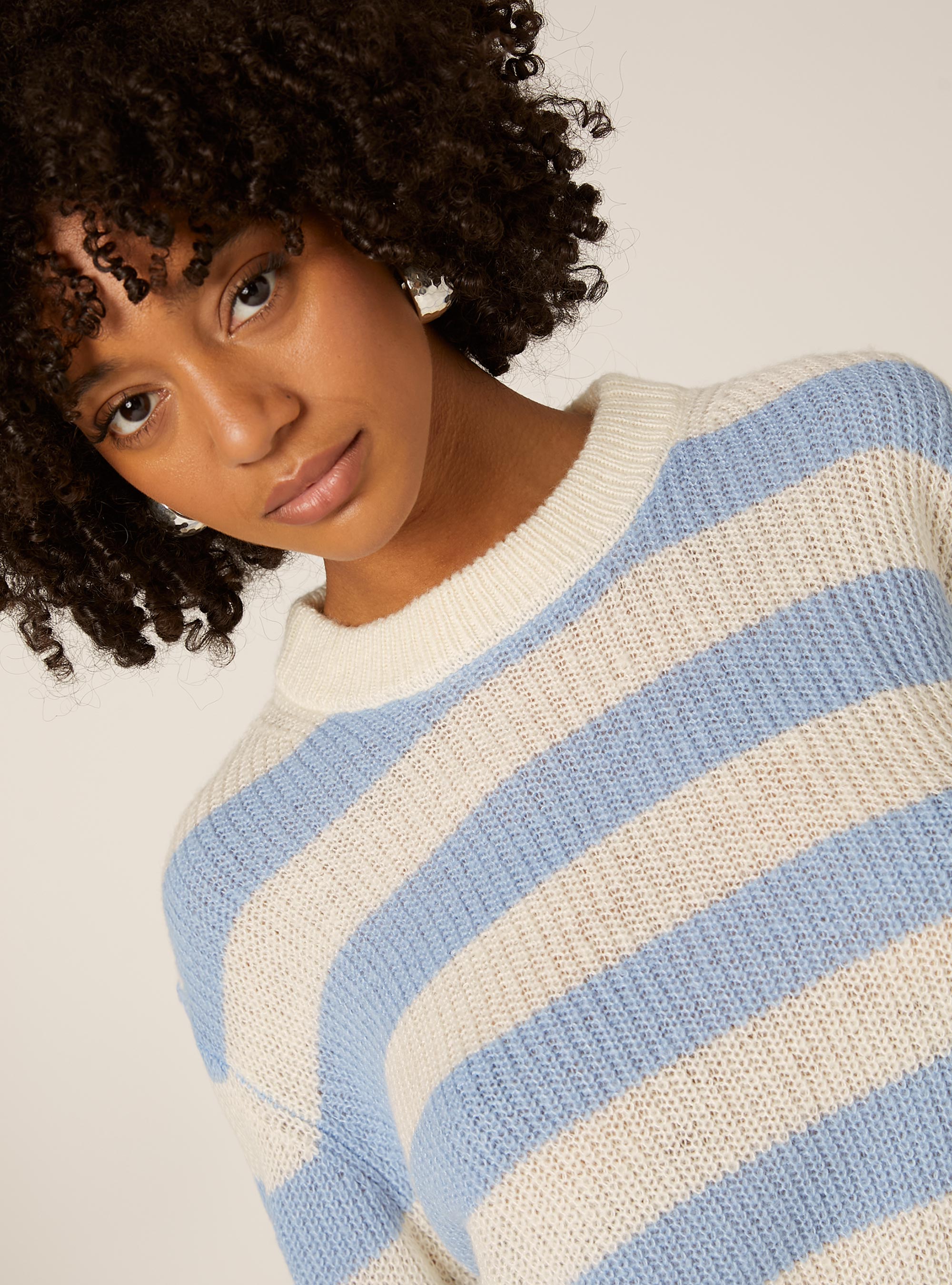 Gestreifter Pullover mit Rundhalsausschnitt, AZ2 AZURE MEDIUM