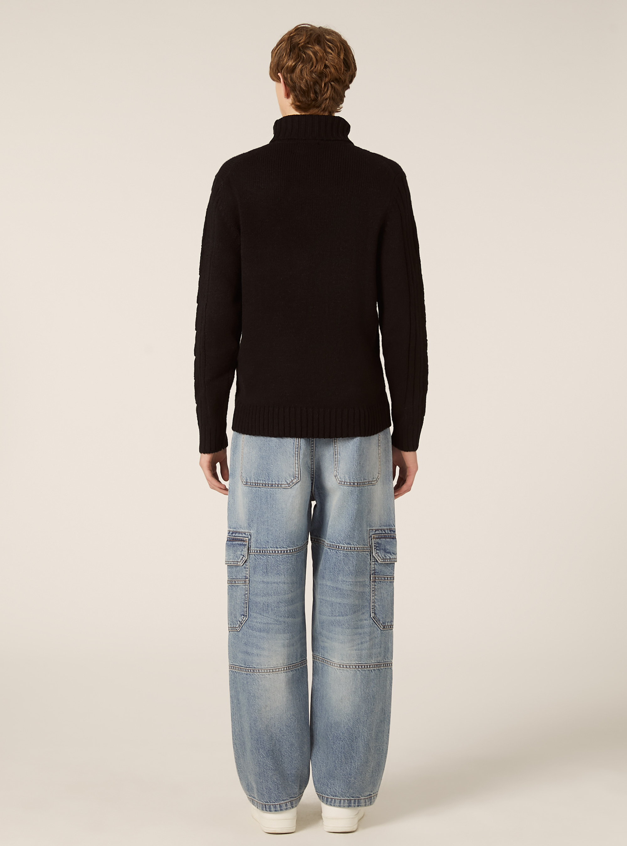 Jersey de cuello alto con trenzas, BK1 BLACK