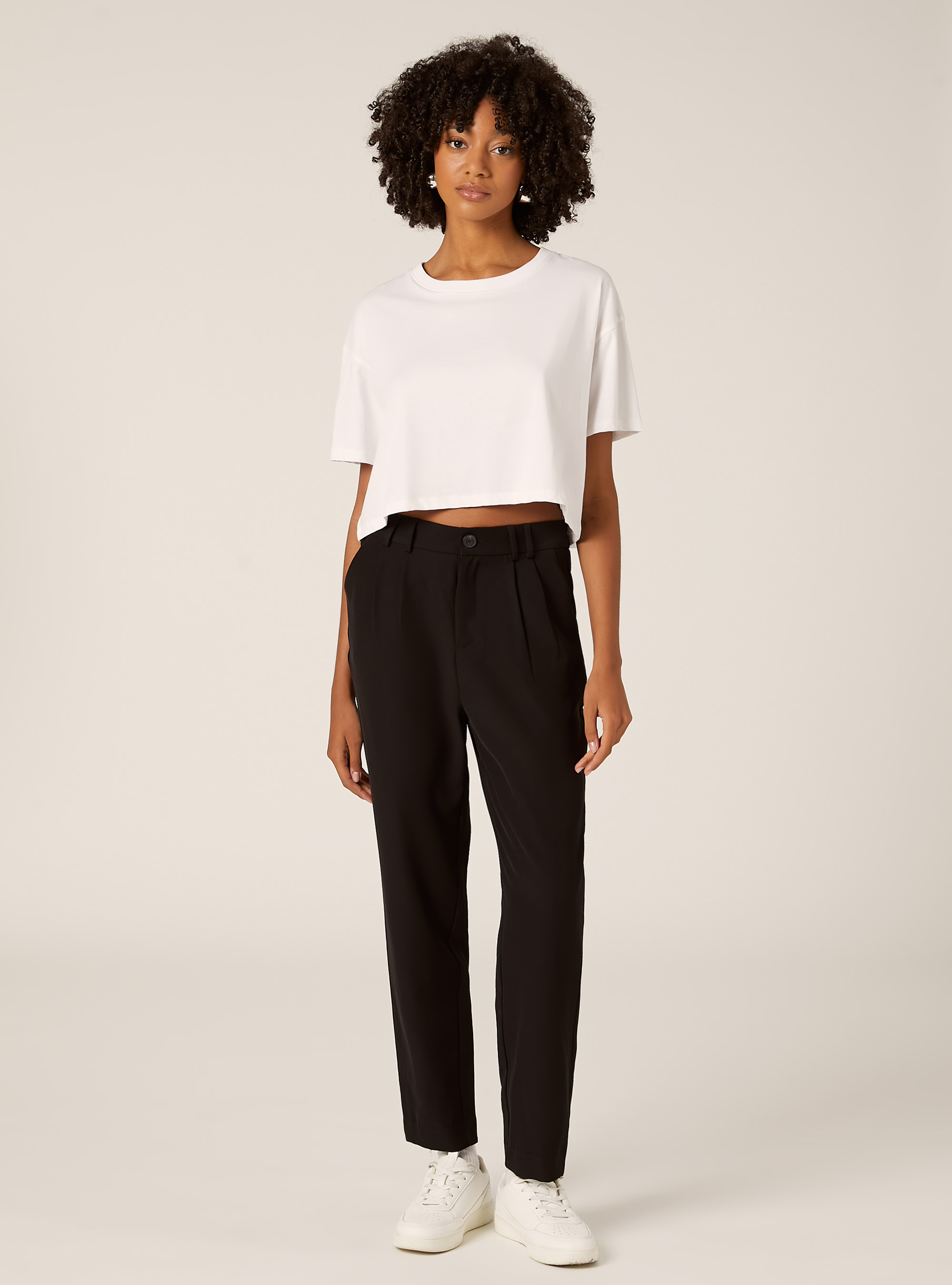 Pantaloni con pinces regular fit, BK1 BLACK