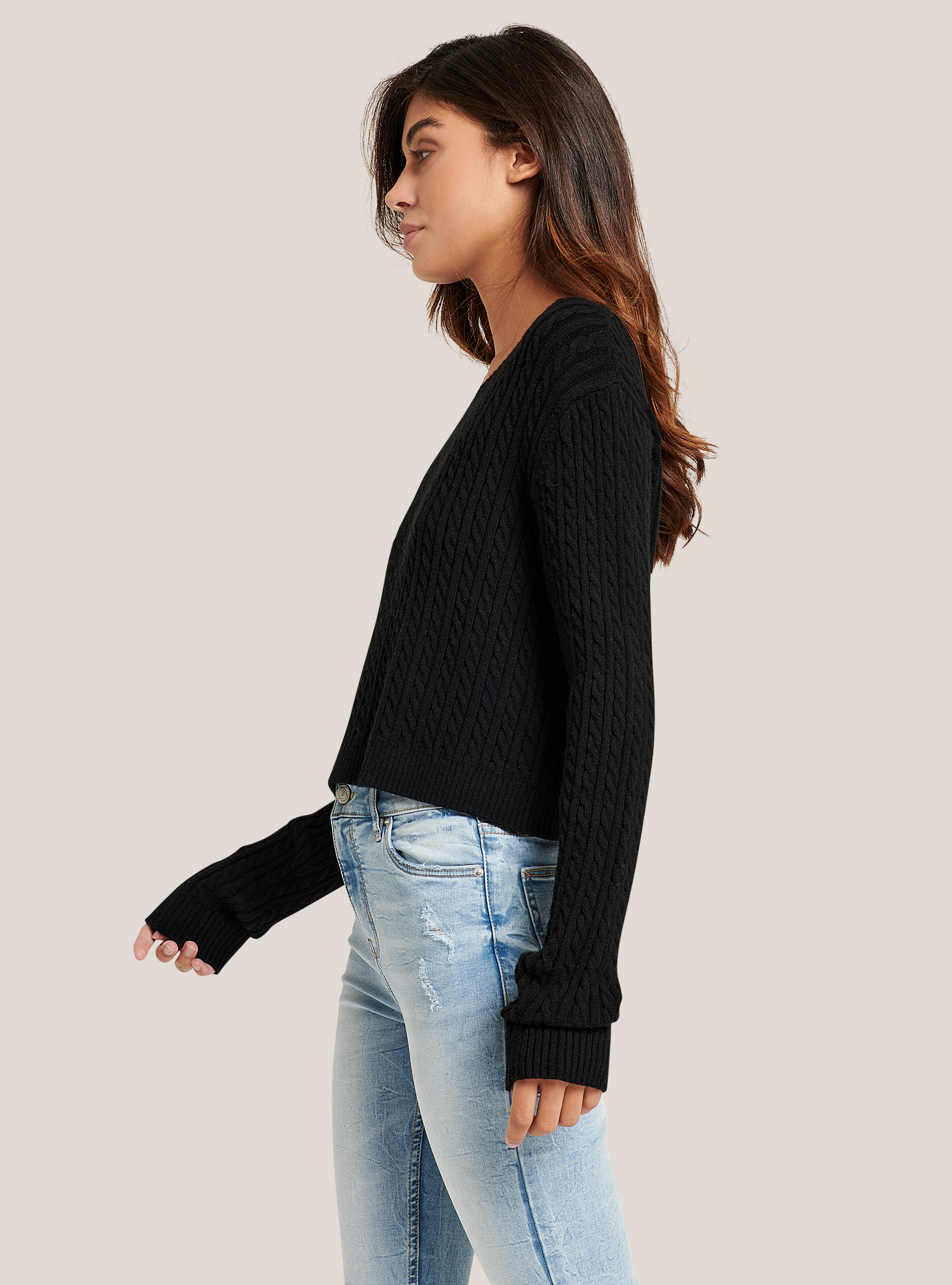 Cropped pullover with braids soft touch, BLACK