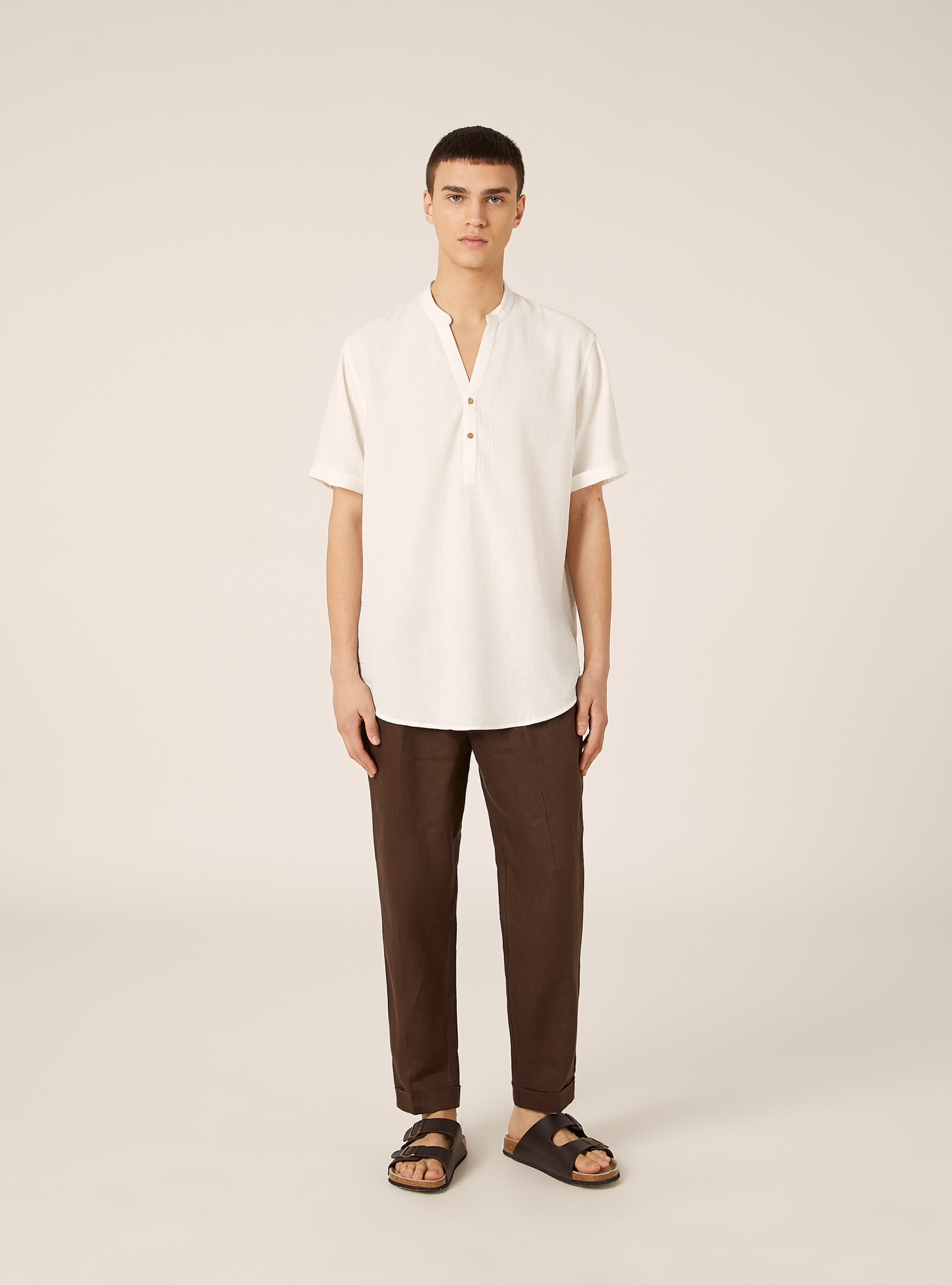 Chemise avec col officier, WH2 WHITE