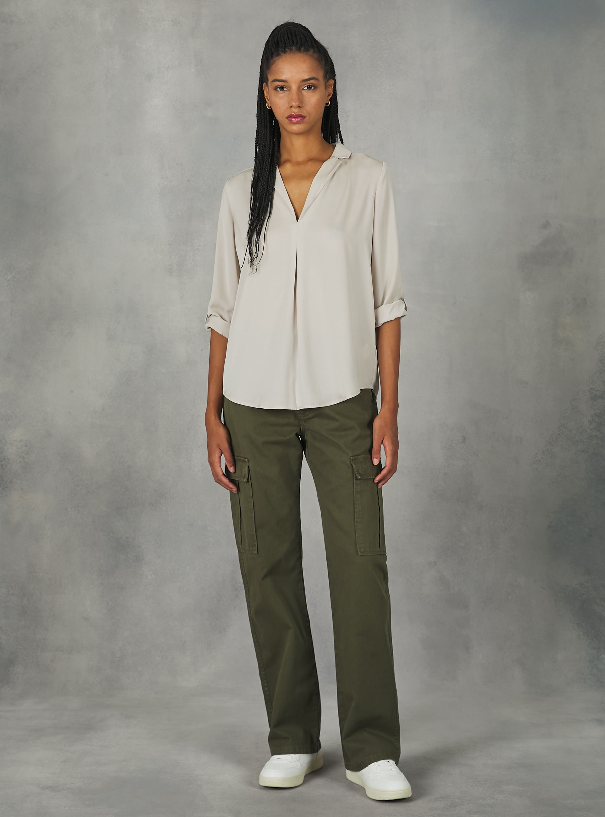 Plain-coloured blouse with lapel neckline, BG3 BEIGE LIGHT