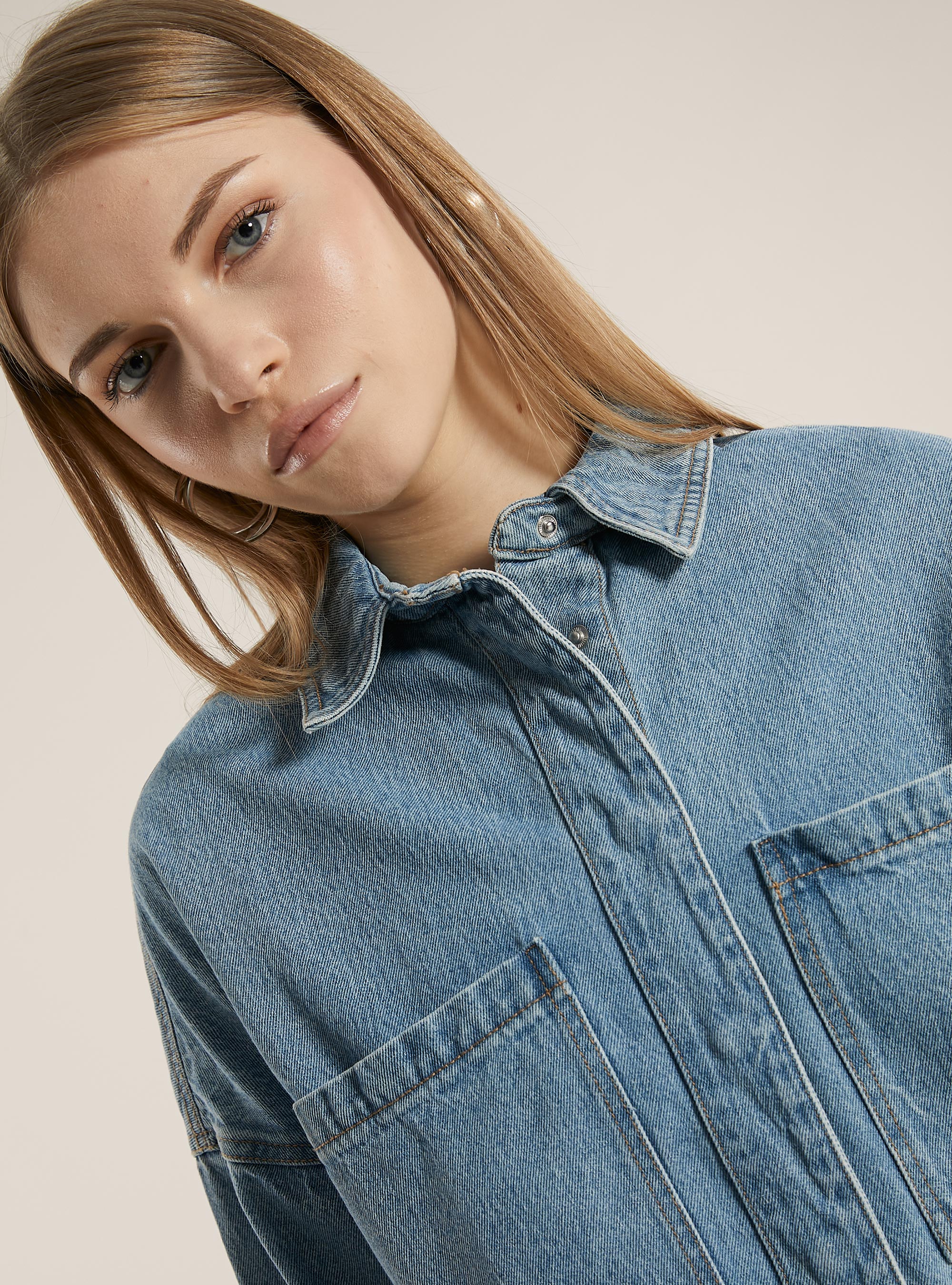 Giacca camicia in denim con tasconi, D005 LIGHT BLUE