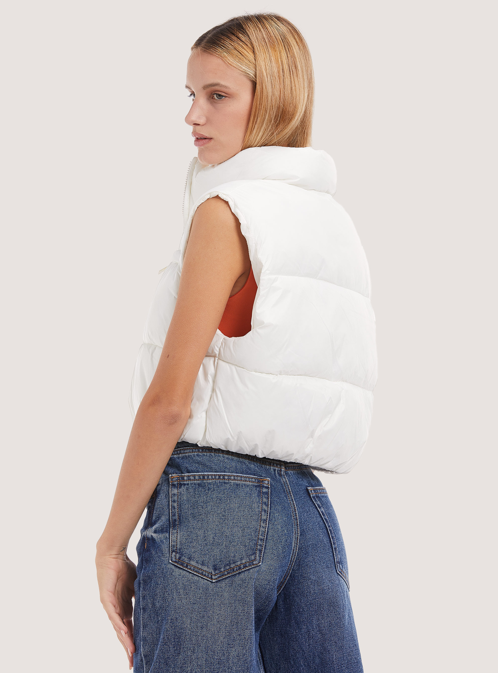 Cropped sleeveless with recycled padding, WH2 WHITE