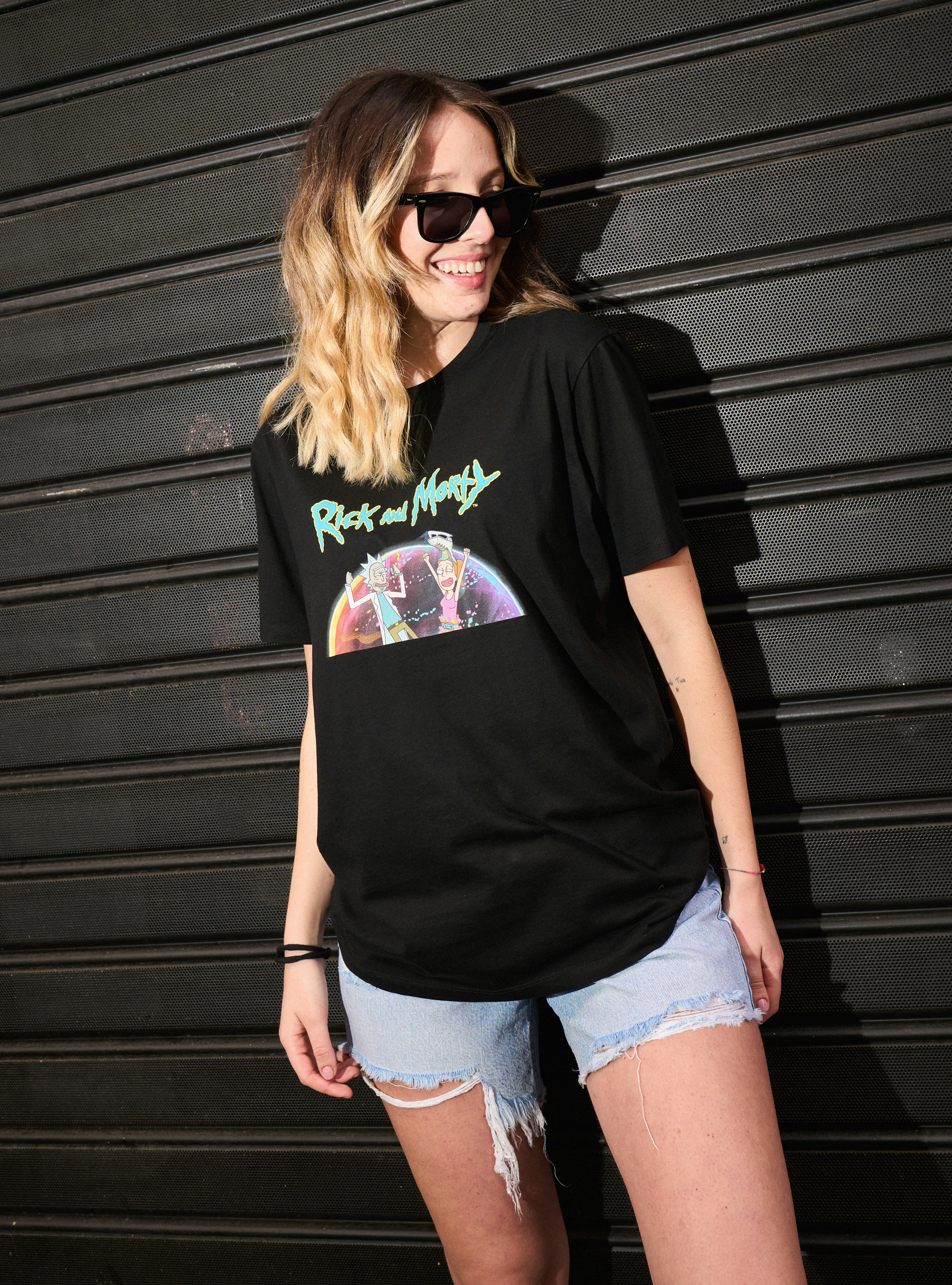 Rick and Morty / Alcott Genderless T-shirt, BK1 BLACK