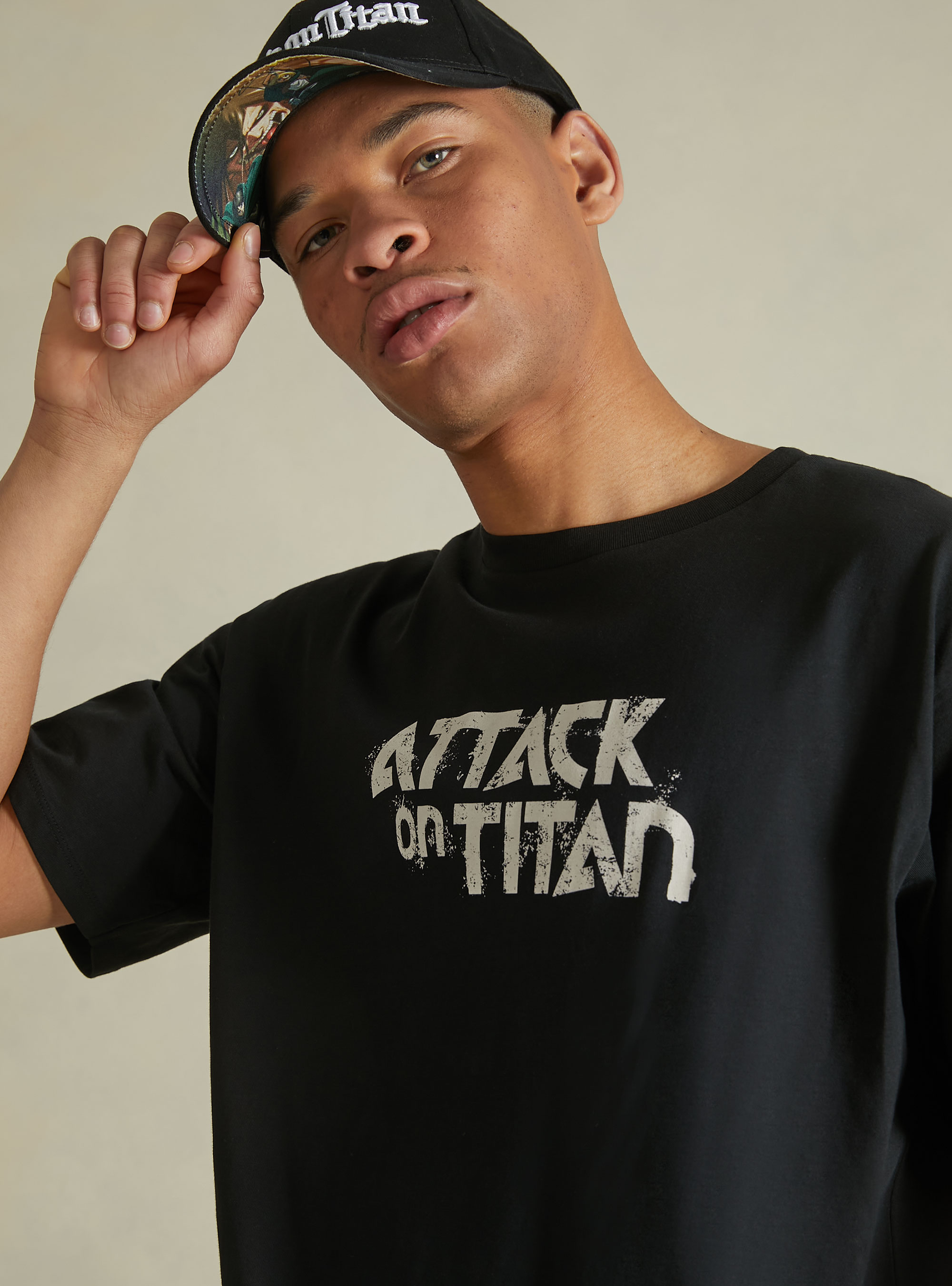 Camiseta Attack on Titan / Alcott, BK1 BLACK