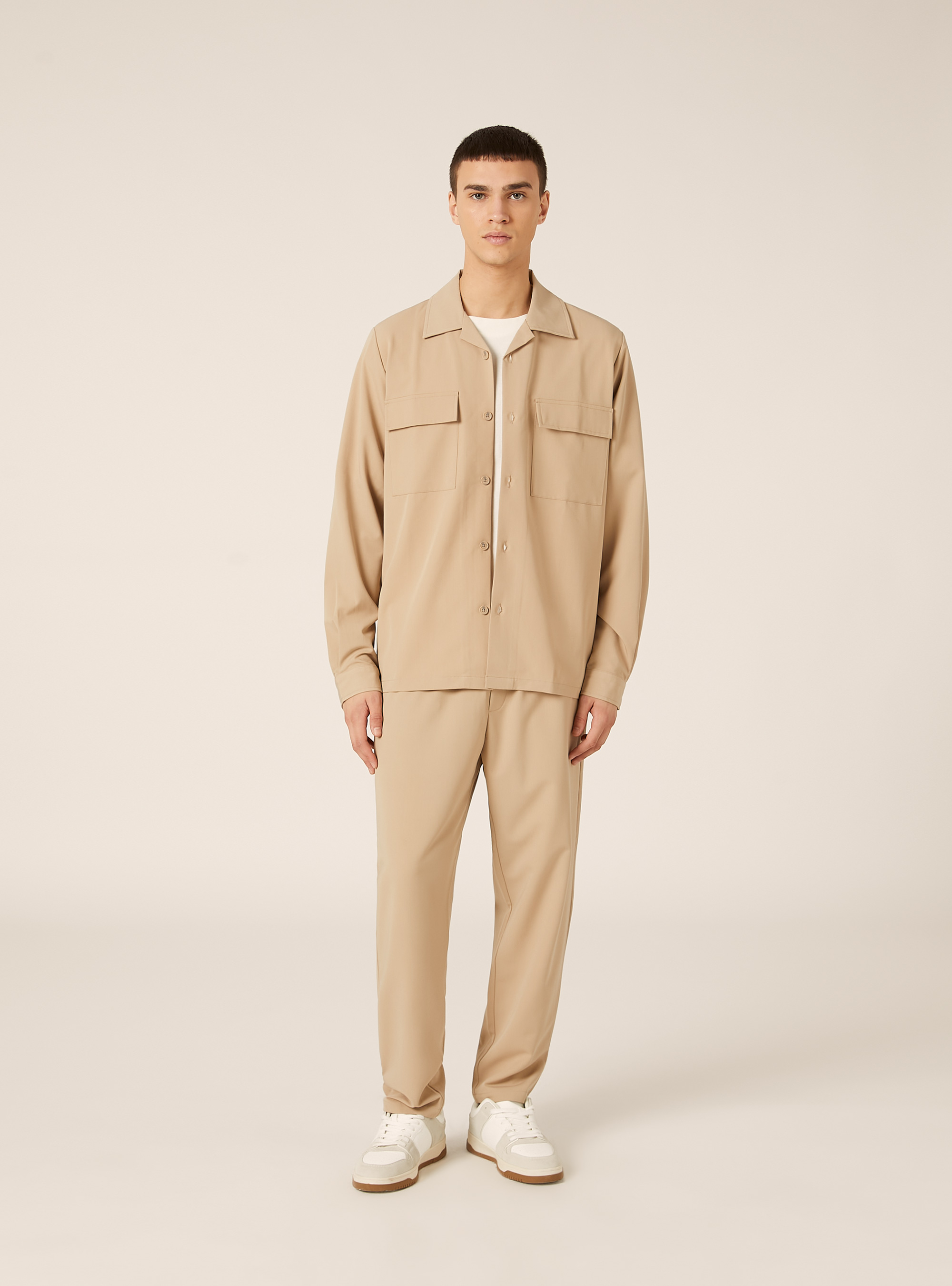 Camisa con bolsillos grandes, BG2 BEIGE MEDIUM