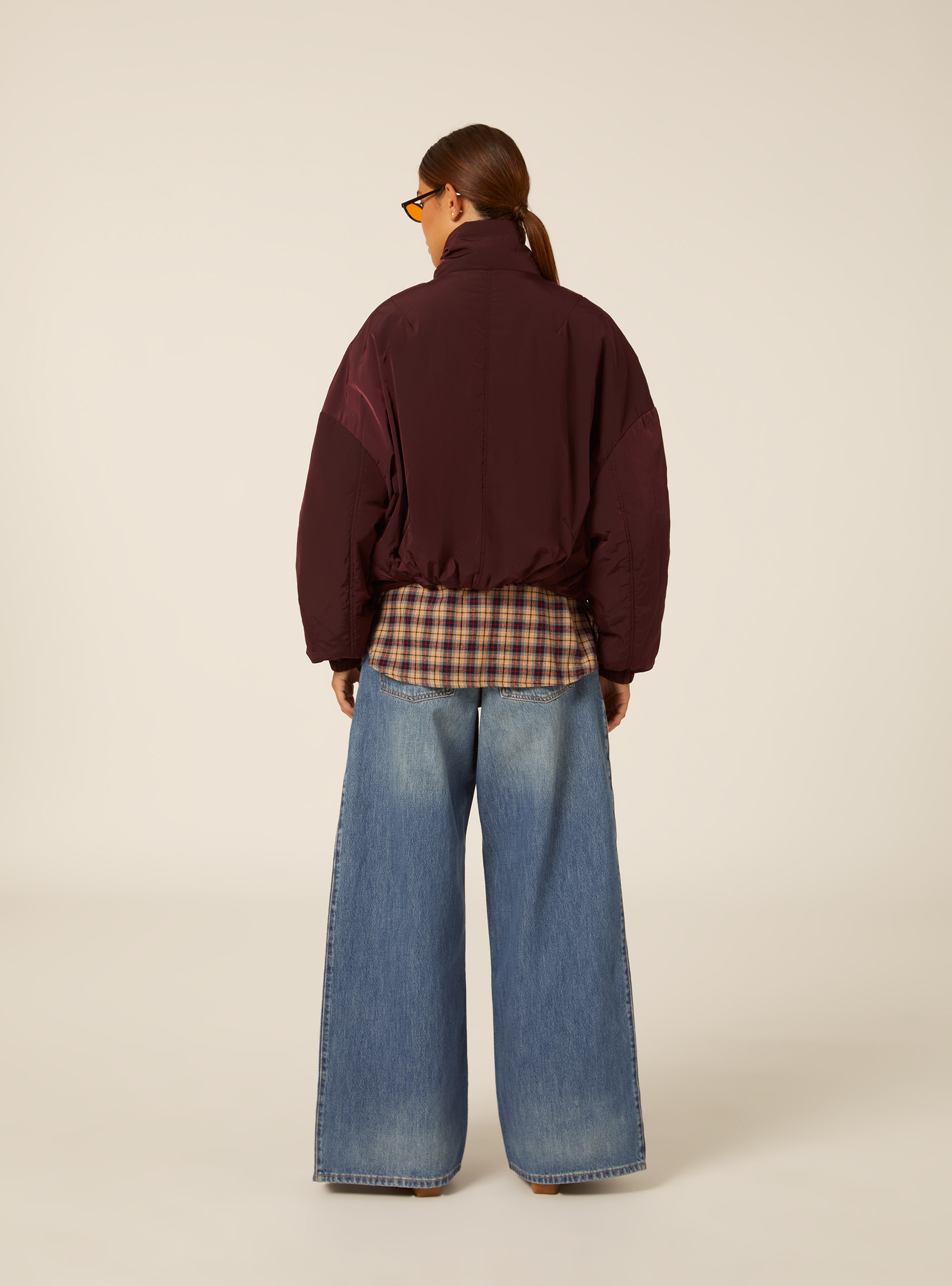 Steppjacke mit stehkragen, BO1 BORDEAUX DARK