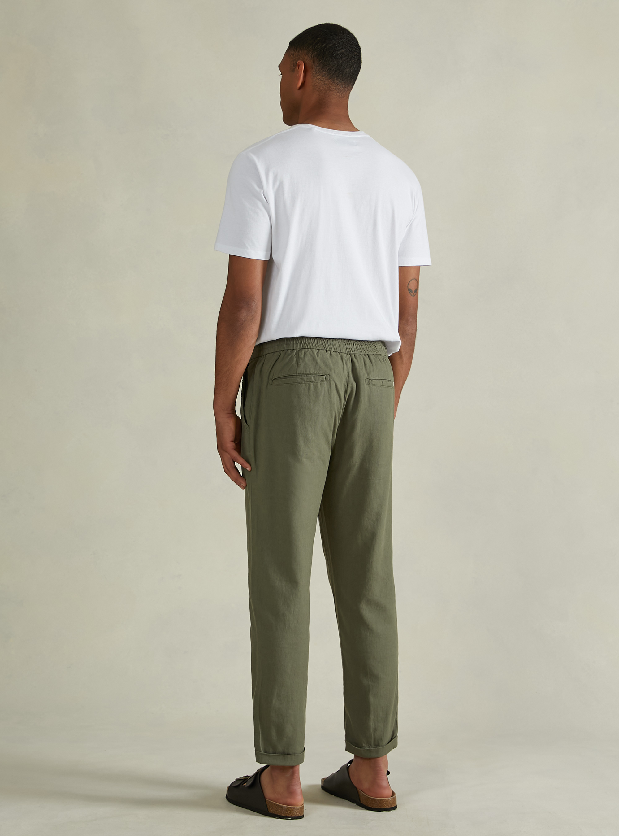 Pantalon en lin m&eacute;lang&eacute; avec pinces, KY2 KAKY MEDIUM