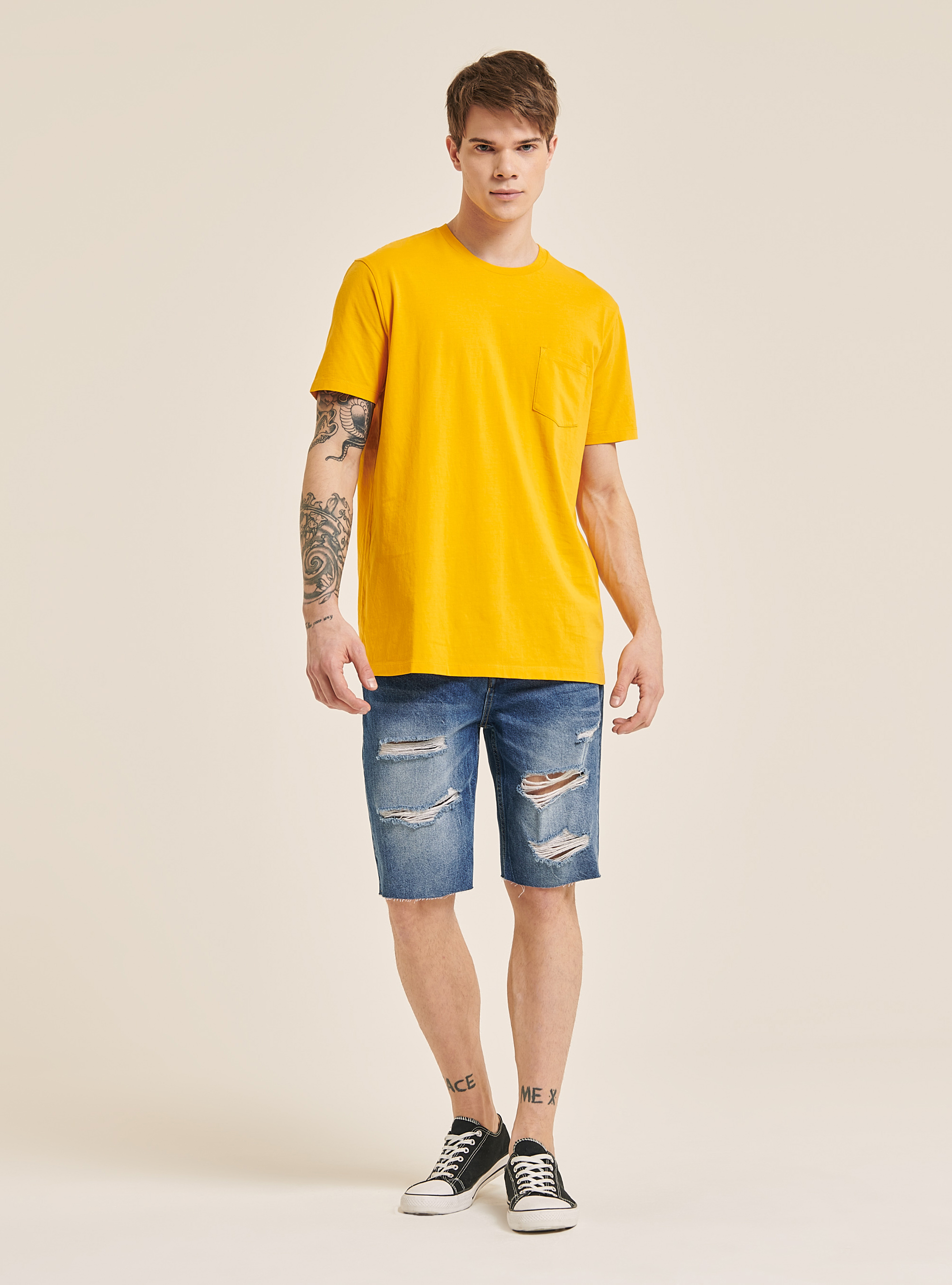 Maglietta girocollo con taschino in cotone, C719 SENAPE