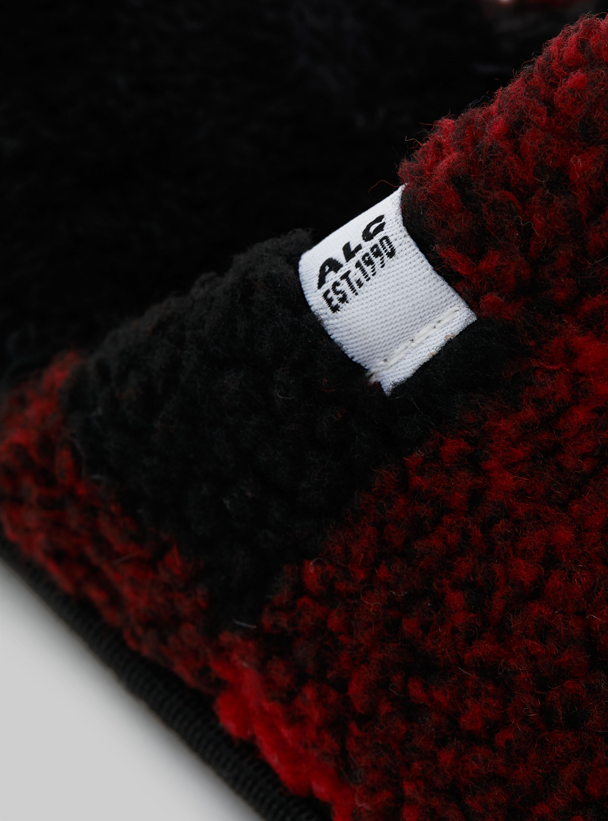 Tartan slippers in teddy, CHECKS RED