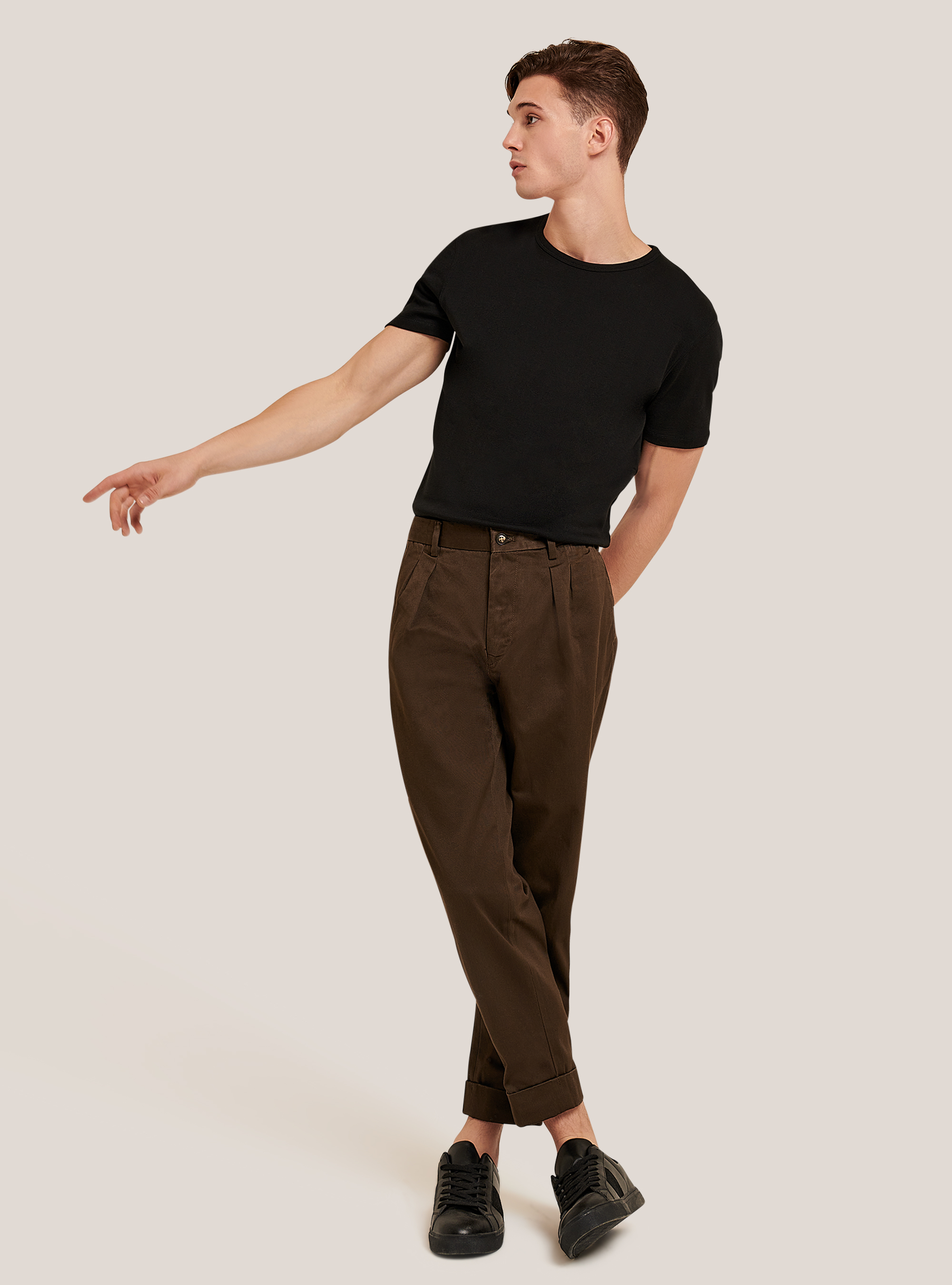 Chinos de sarga con pinzas, CAQUI