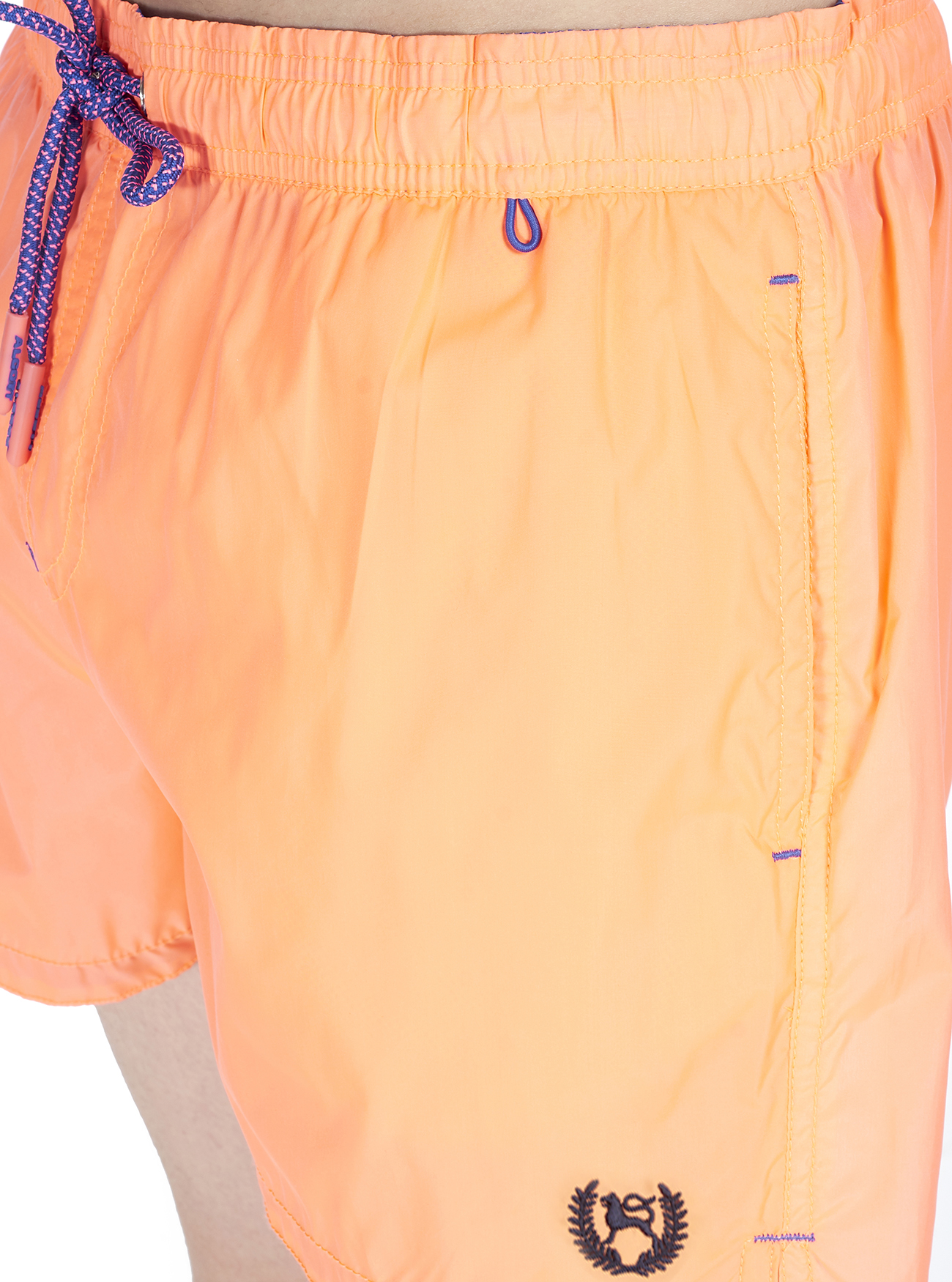 Costume con logo ricamato e cordino a contrasto, C3383 CORAL