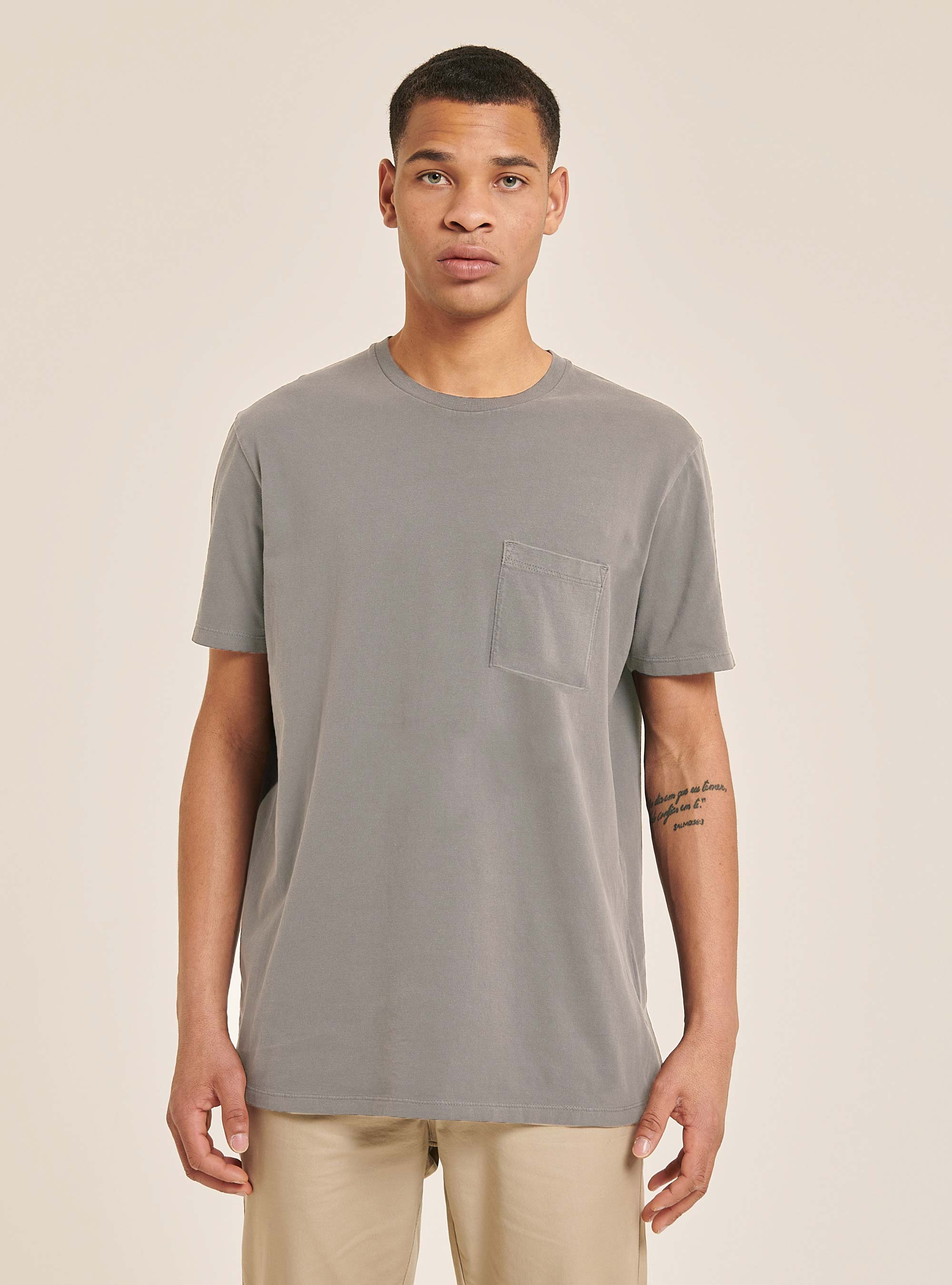 Basic-T-Shirt aus Baumwolle mit Tasche, C1119 GREY