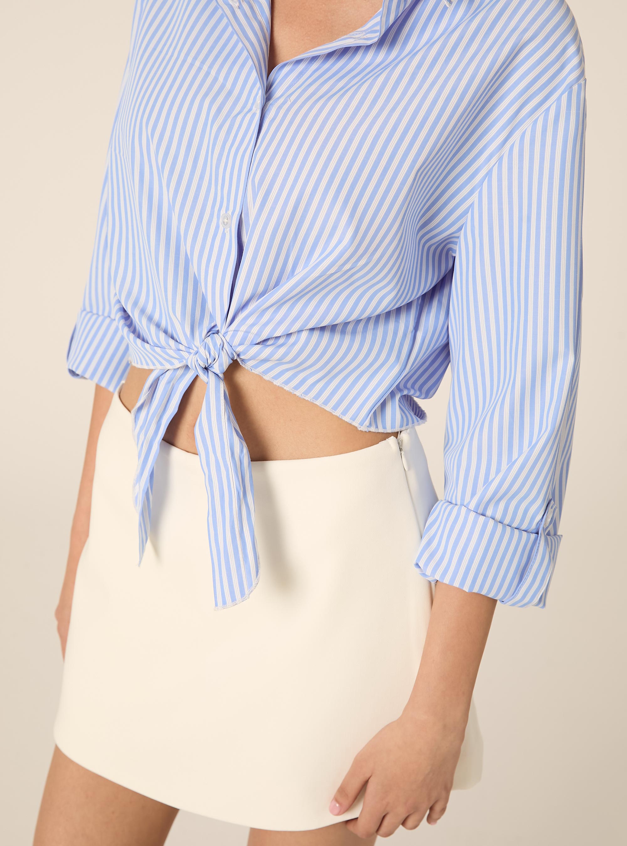 Camicia crop a righe con nodo, AZ3 AZURE LIGHT