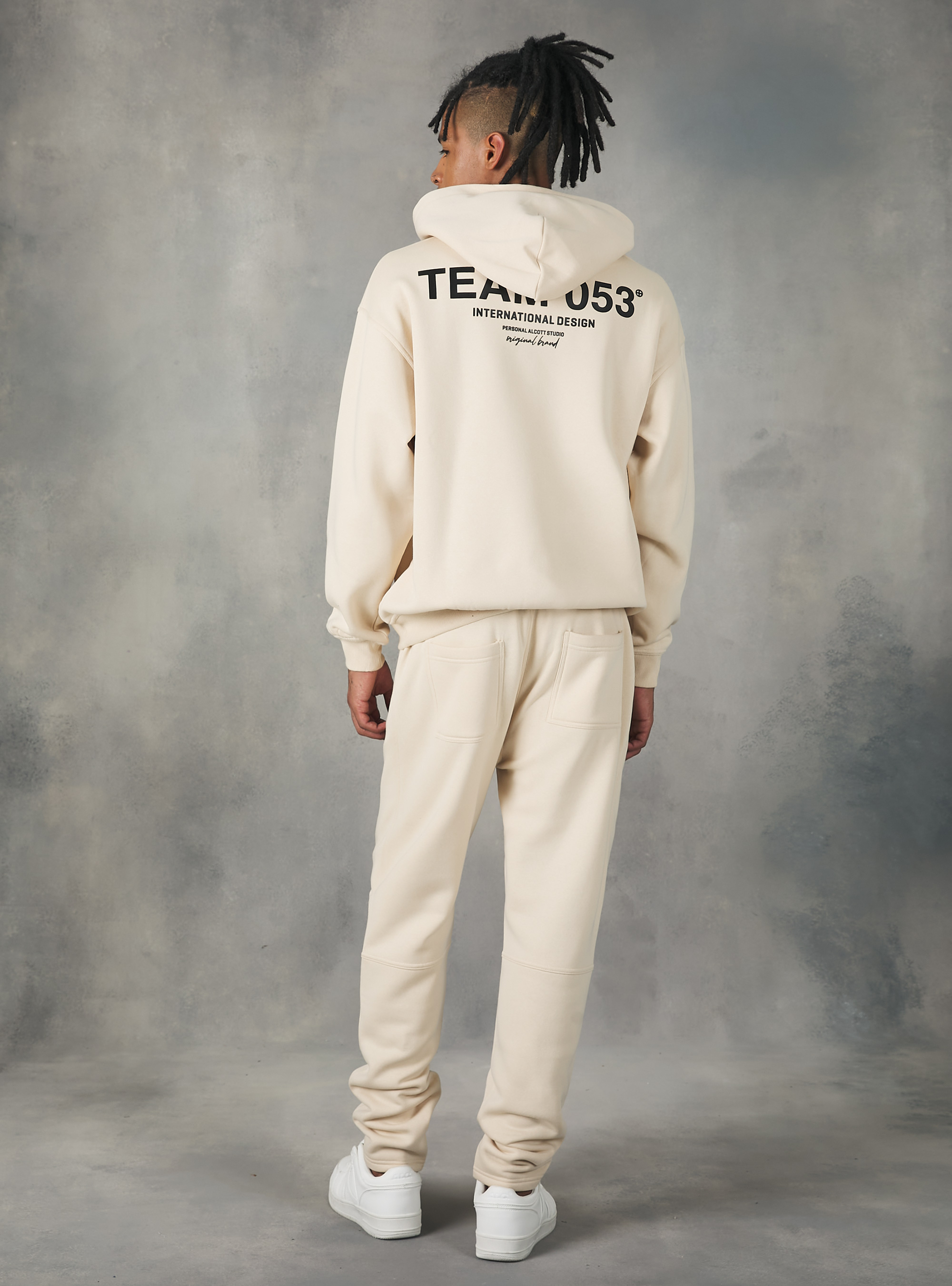 Jogger trousers with Team 053 print, SA2 SAND MEDIUM