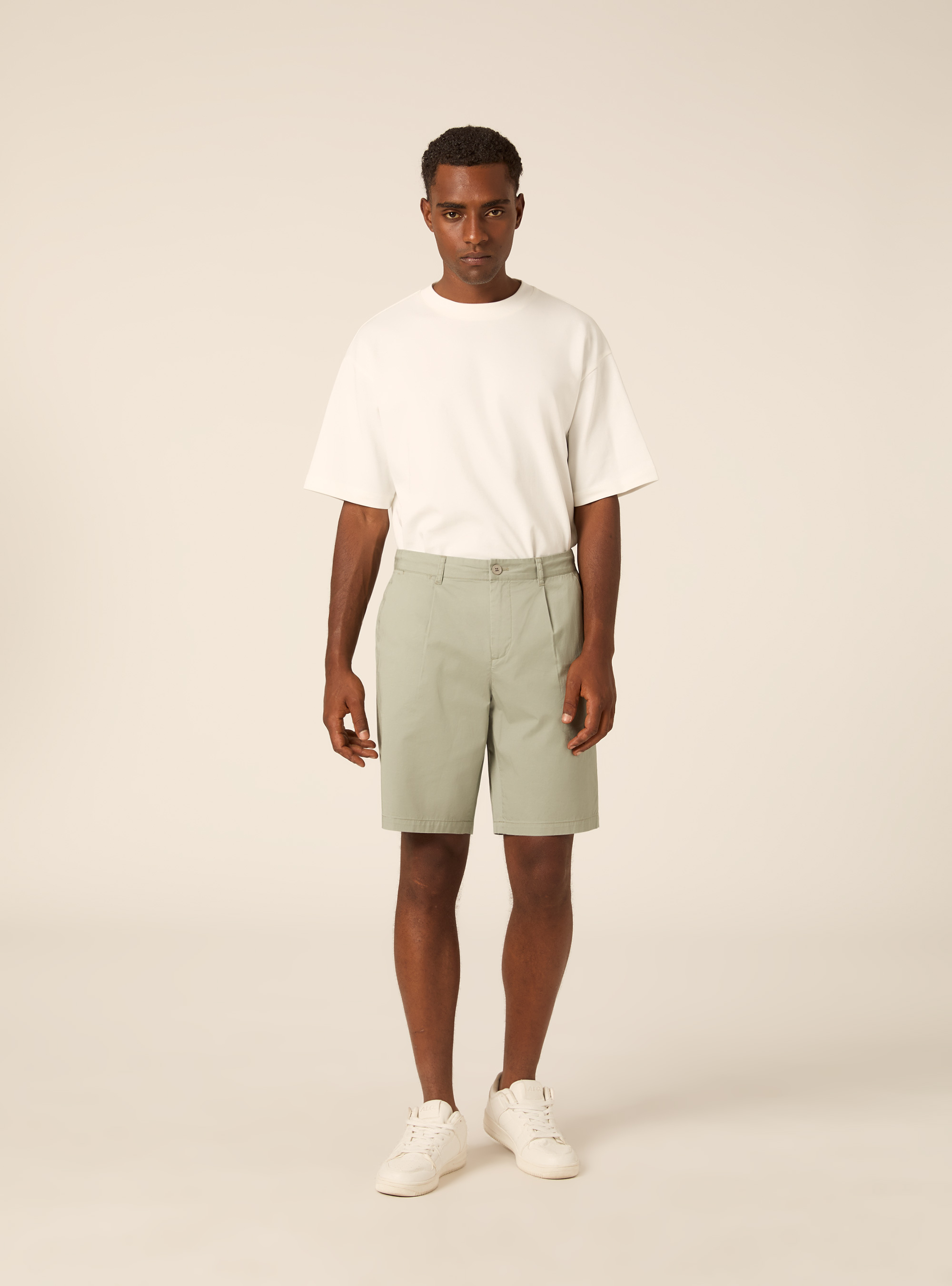 Bermuda Chino Coupe Regular Fit &agrave; Pinces, SG3 SAGE LIGHT