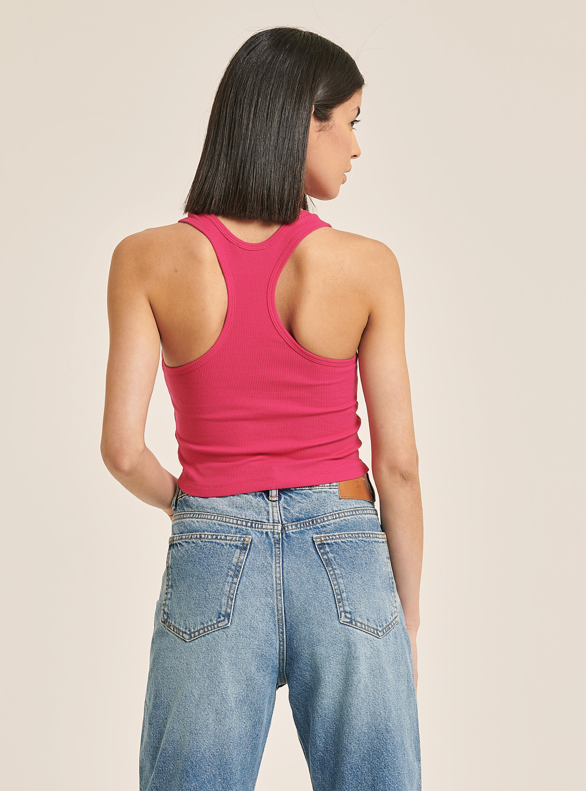 Cropped top a costina e scollo ad x sul retro, FUXIA