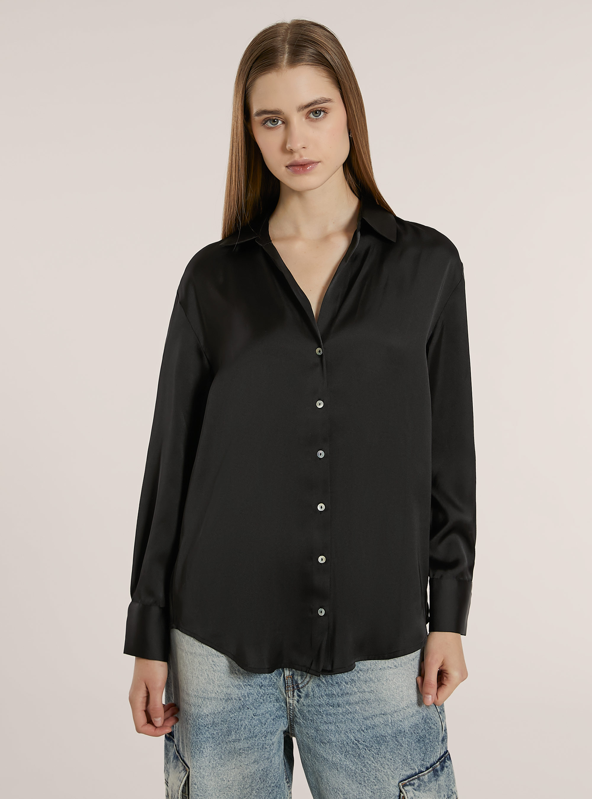 Camisa de satén de color liso, BK1 BLACK
