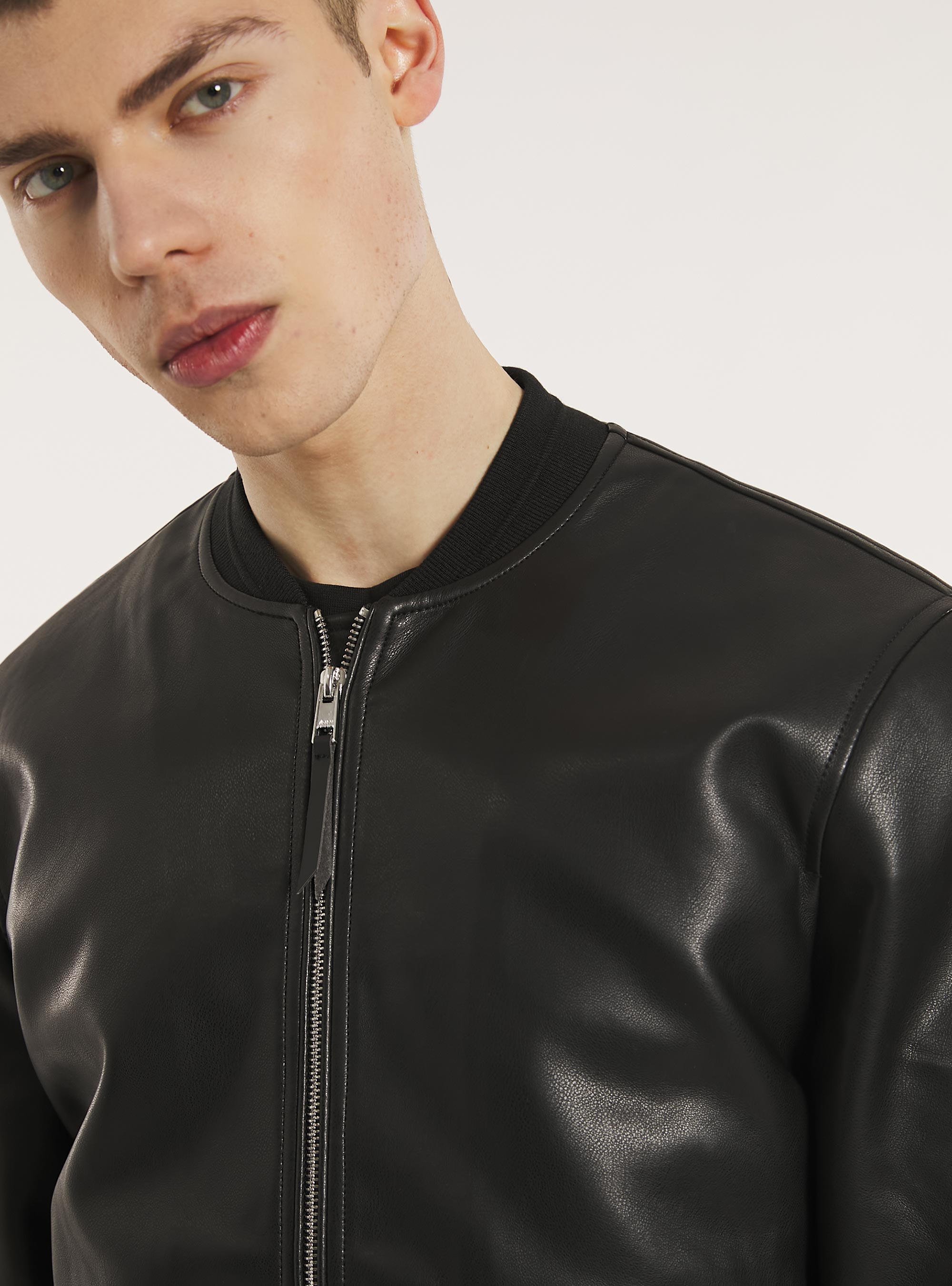 Bomberjacke mit Ledereffekt, BK1 BLACK