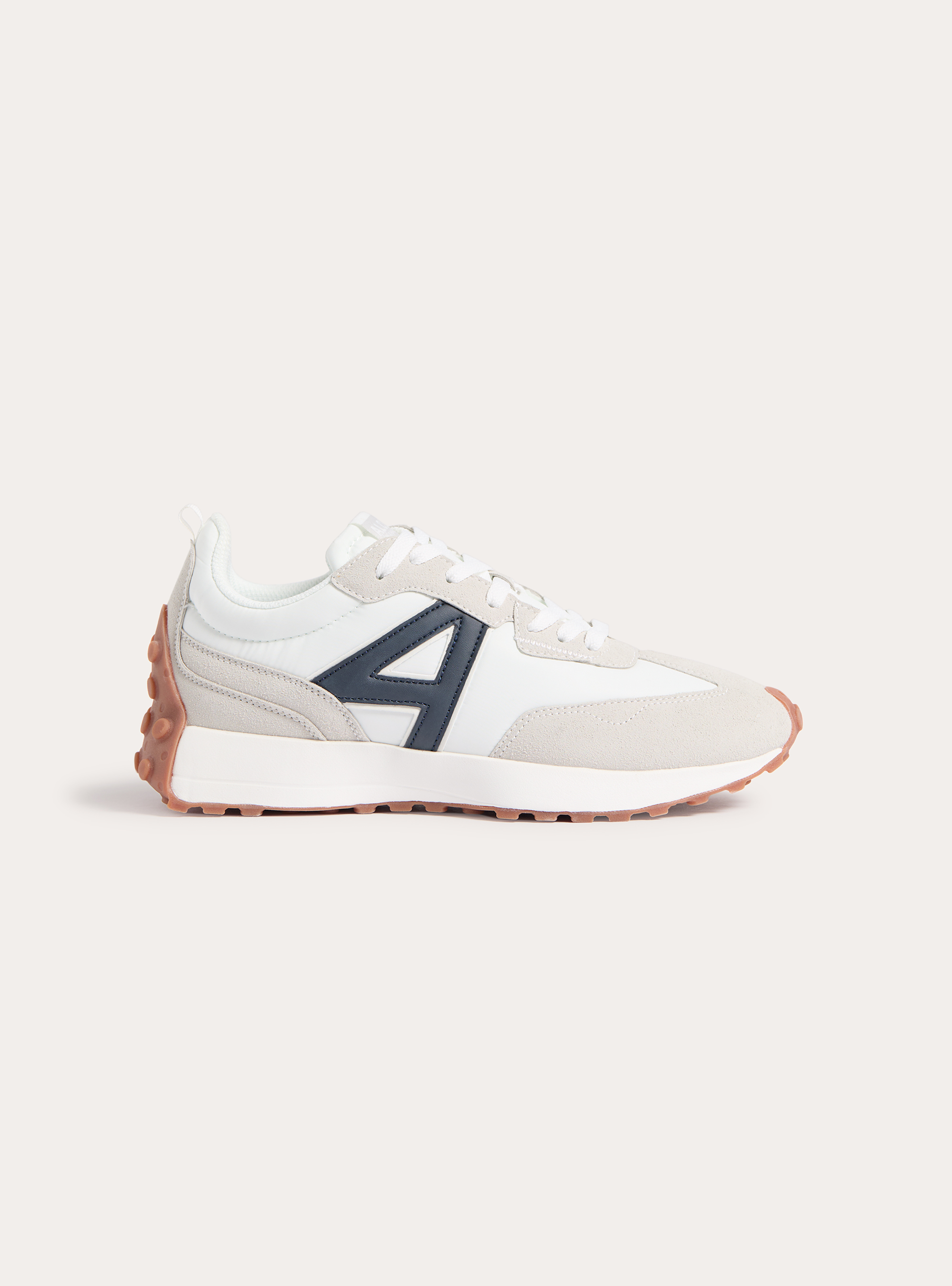 Contrasting logo sneakers, WH1 OFF WHITE
