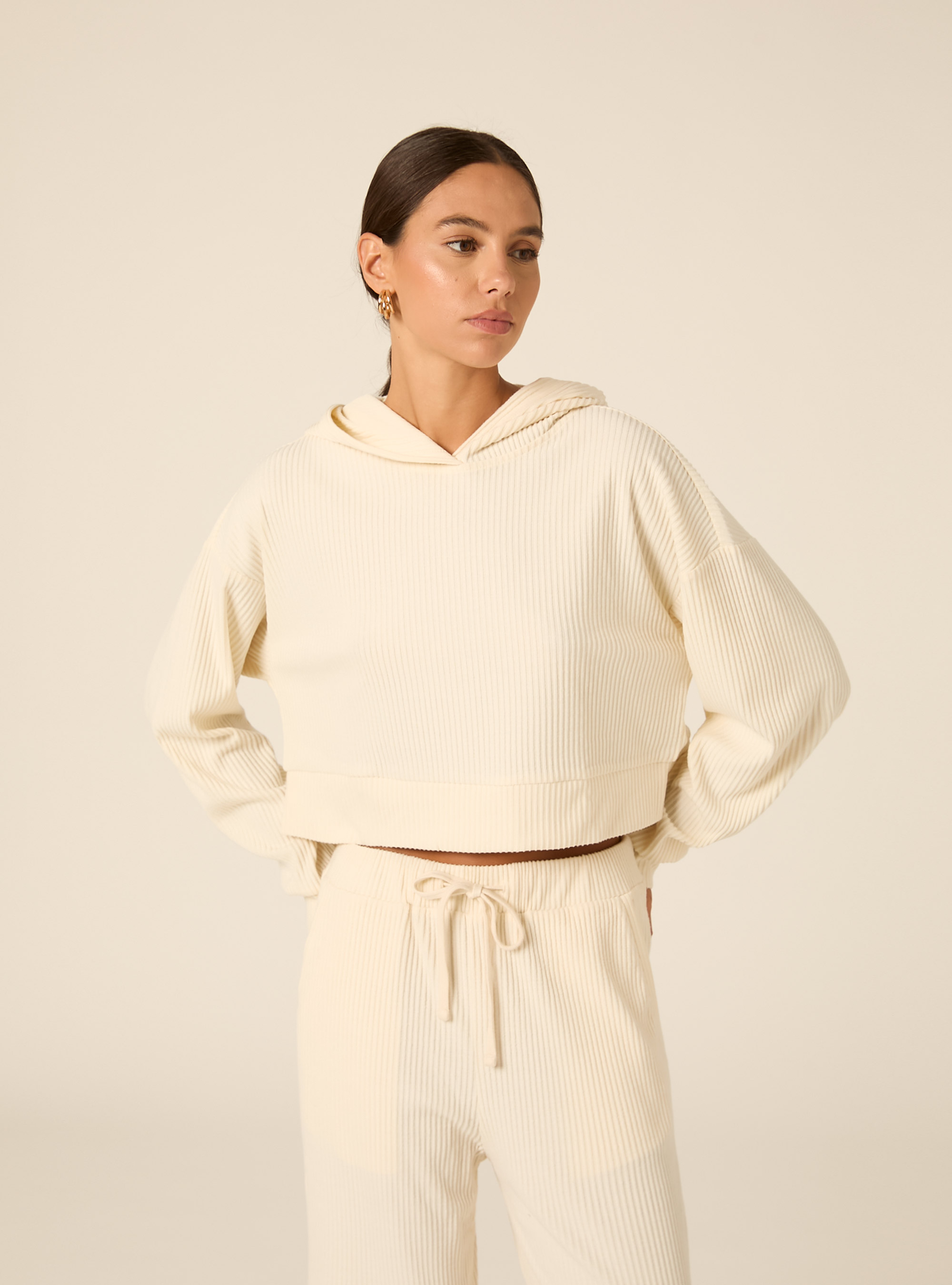 Felpa crop con cappuccio, CR3 CREAM LIGHT