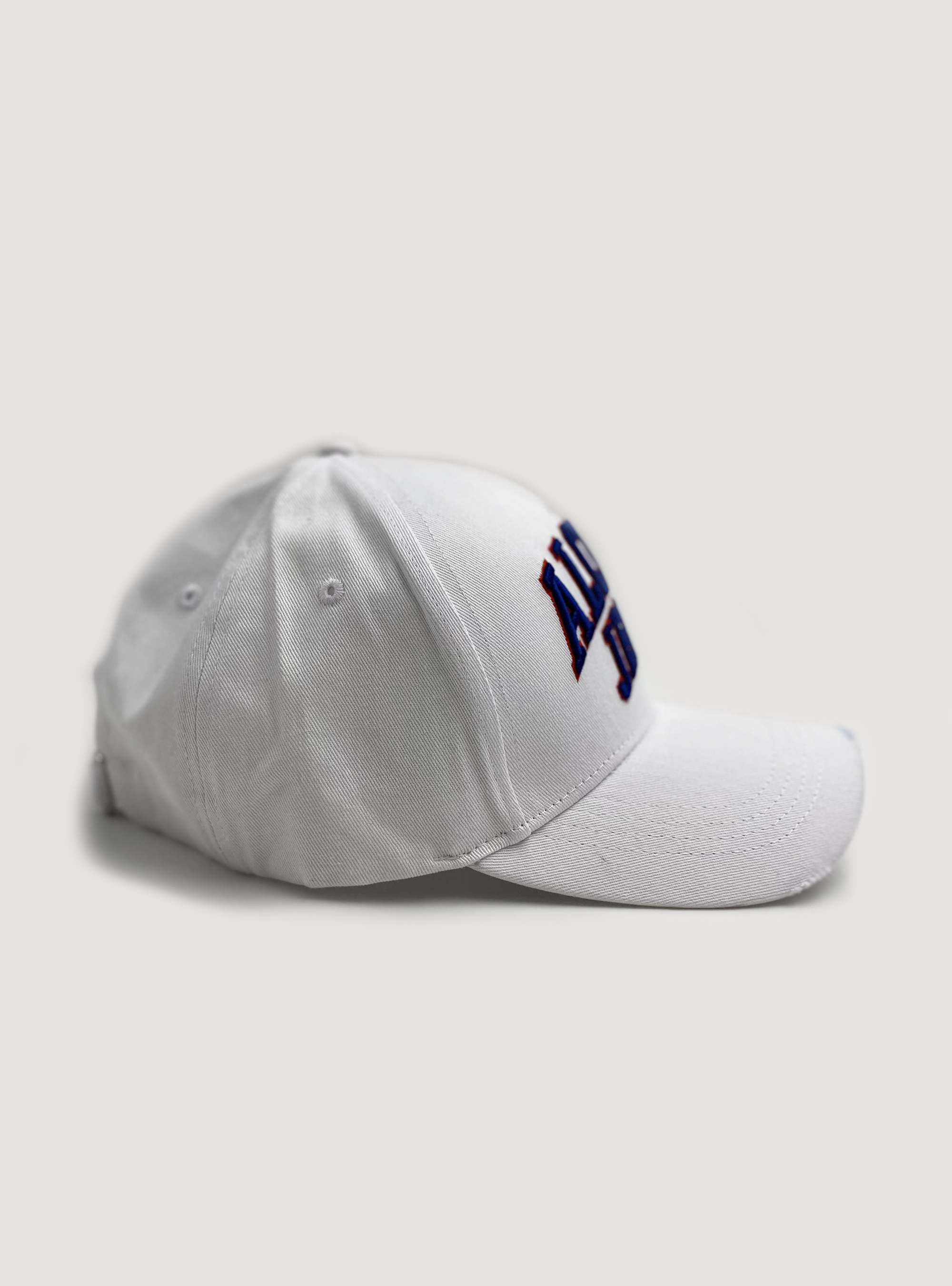 Hat with patch, WHITE