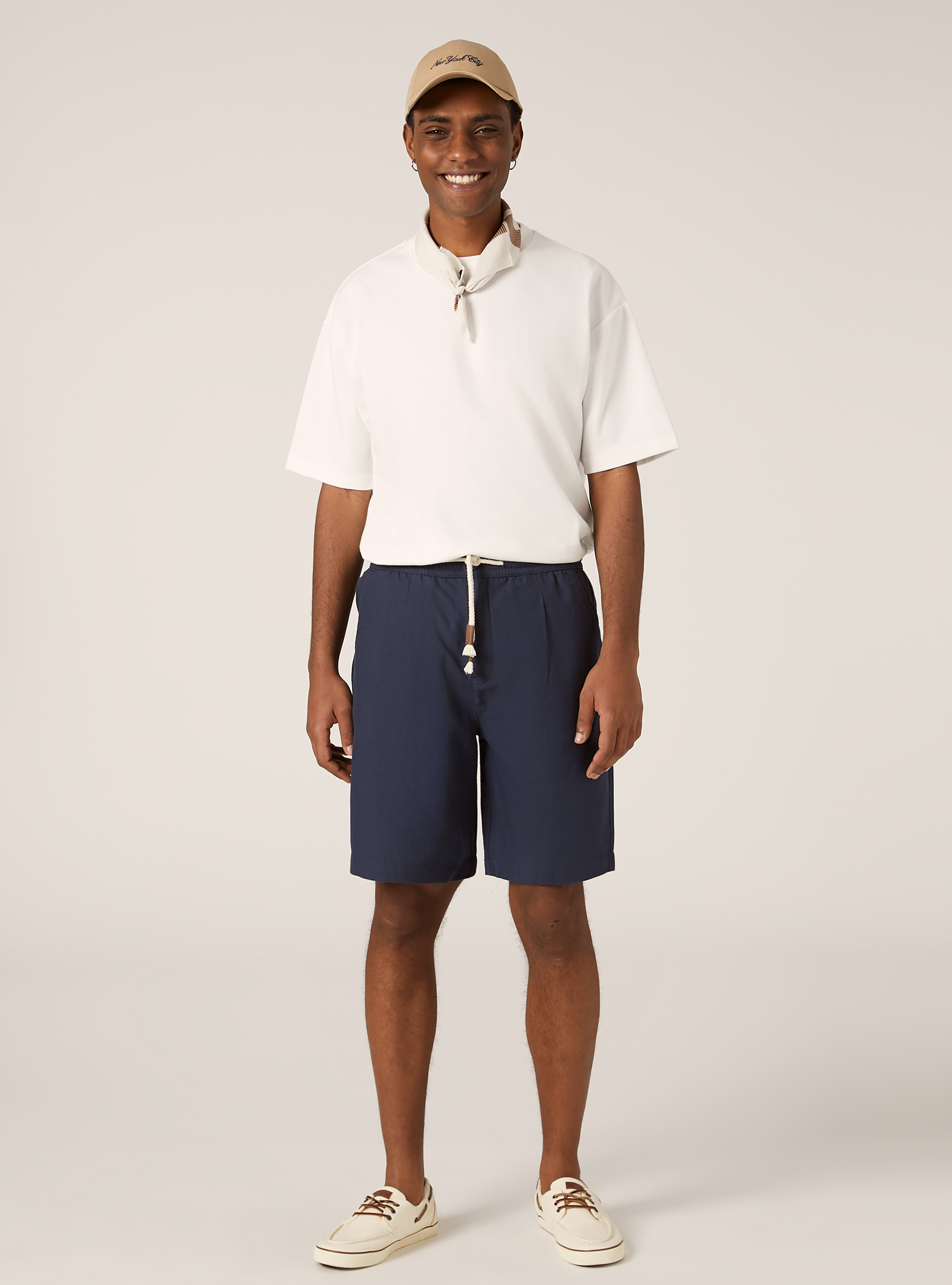 Bermudashorts aus Leinen mit Kordelzug, NA2 NAVY MEDIUM