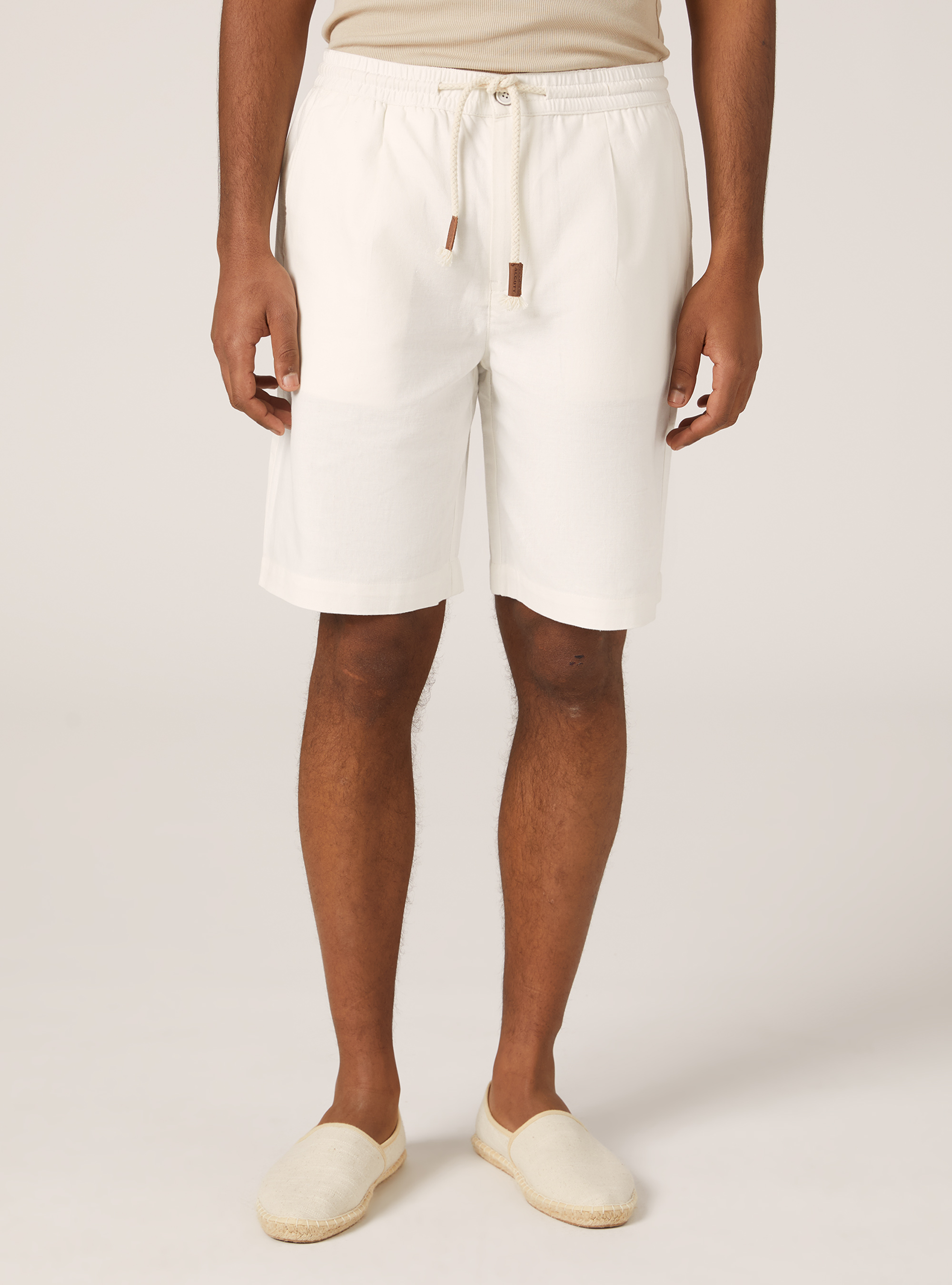 Linen Bermuda Shorts with Drawstring, WH1 OFF WHITE