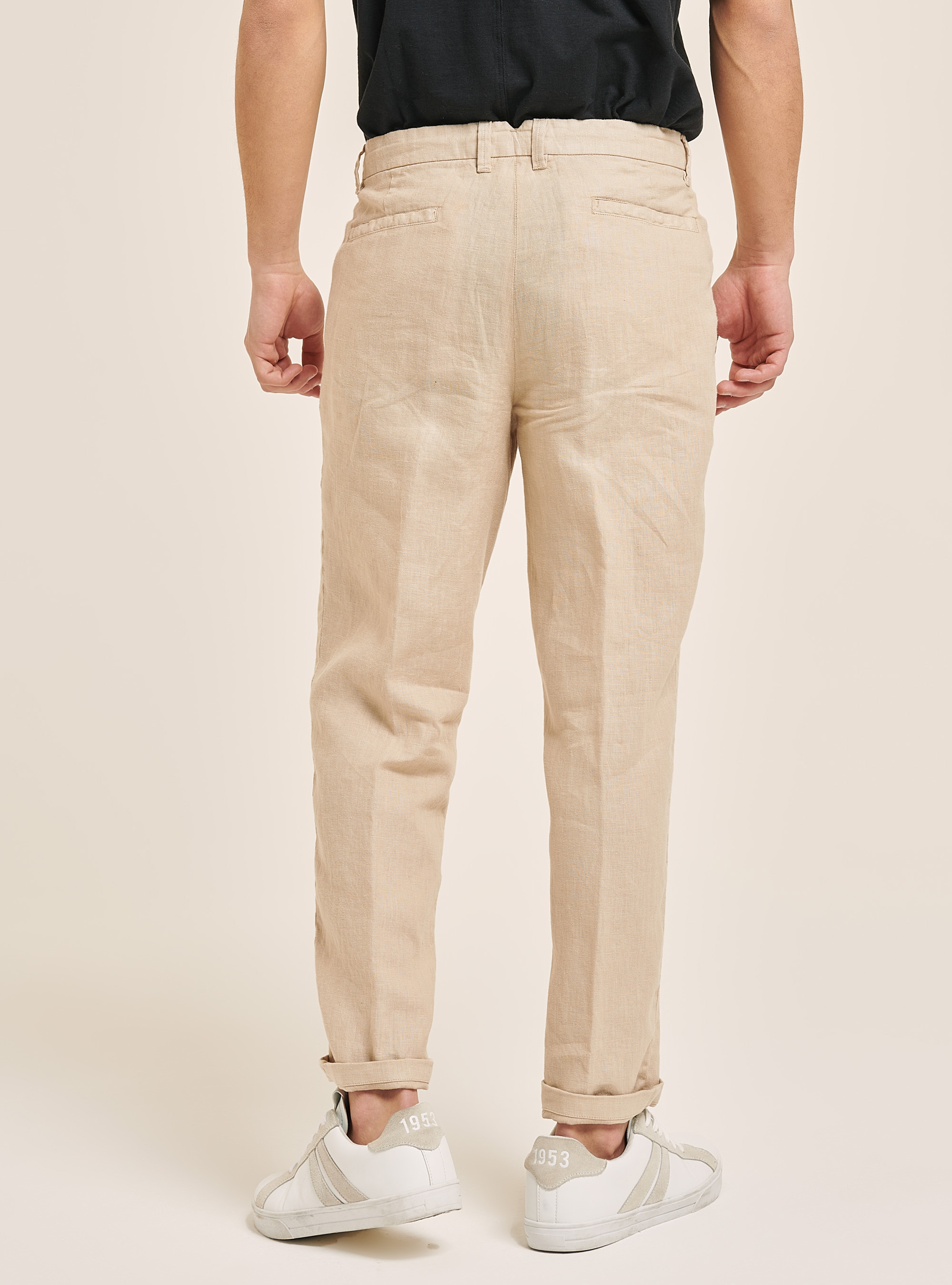 Pure linen trousers with pleats, C5558 BEIGE