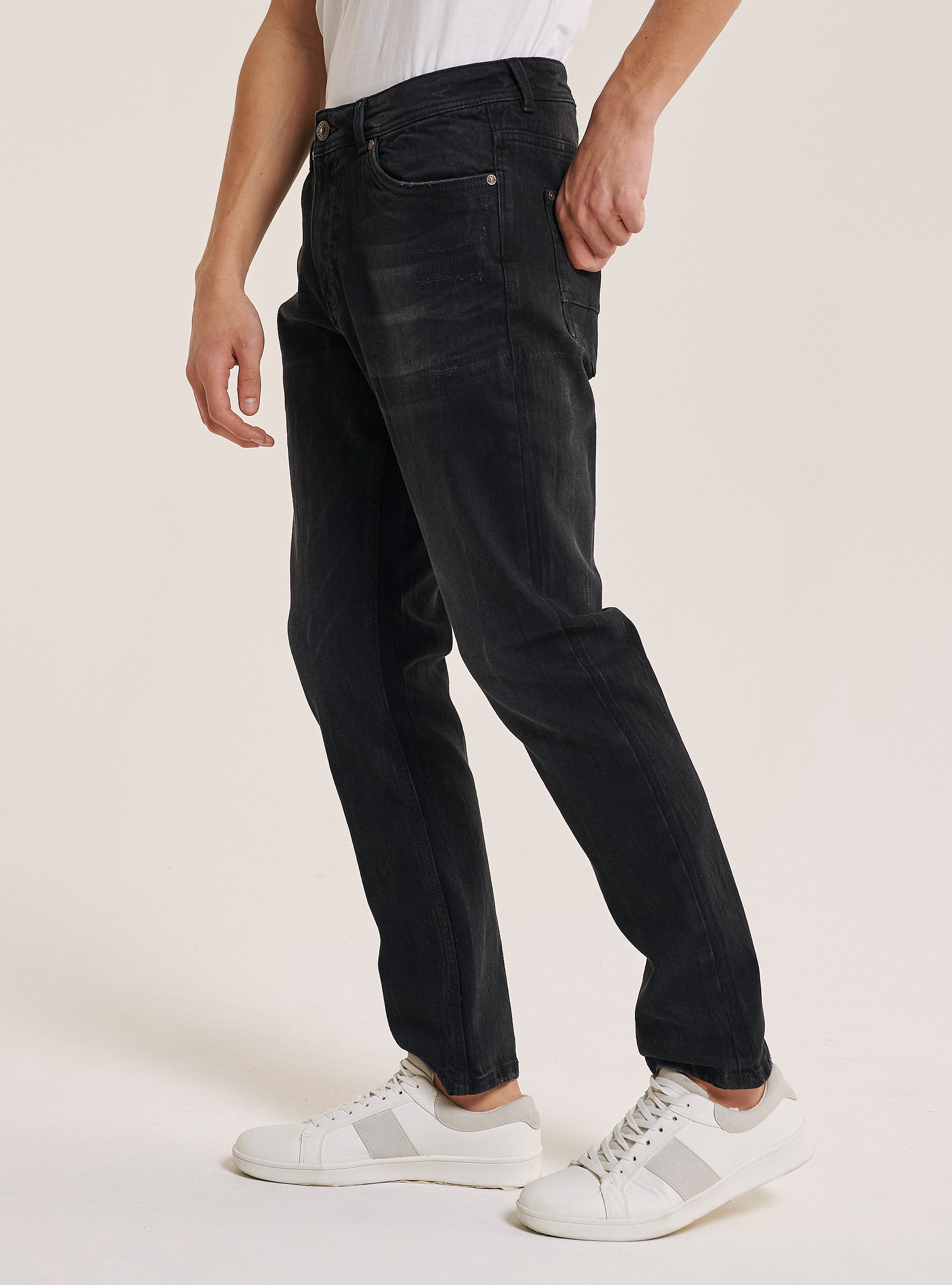 Jeans slim fit in cotone, NERO