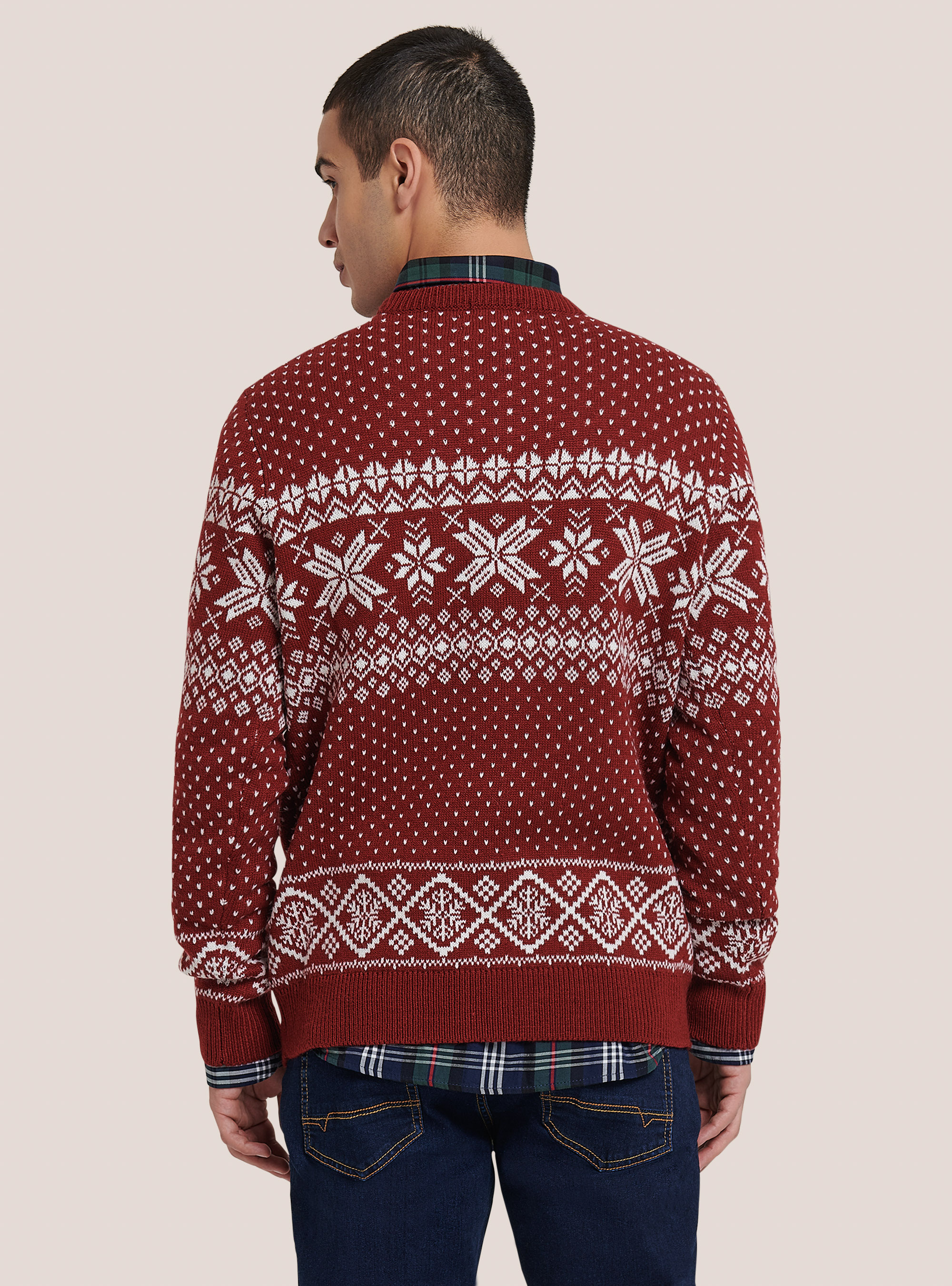 Pullover mit Rundhalsausschnitt und Schneeflocken, C350 RED