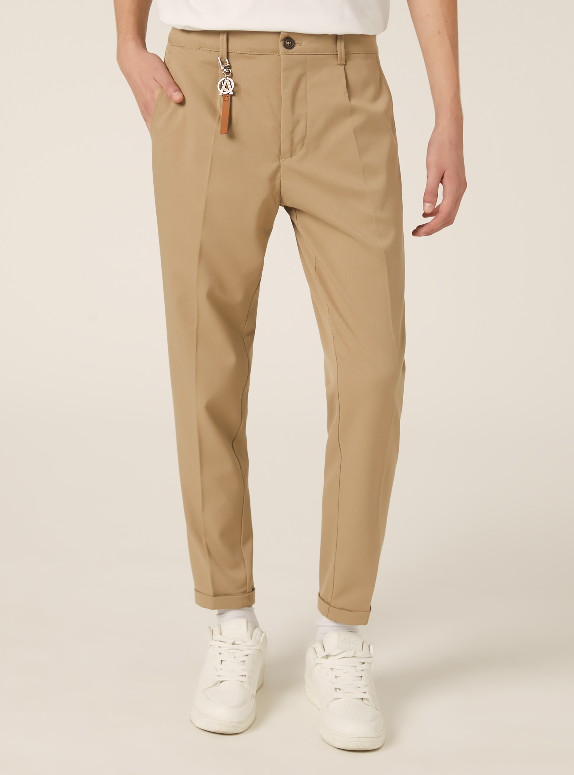 Pantalón clásico de corte ajustado, BG2 BEIGE MEDIUM