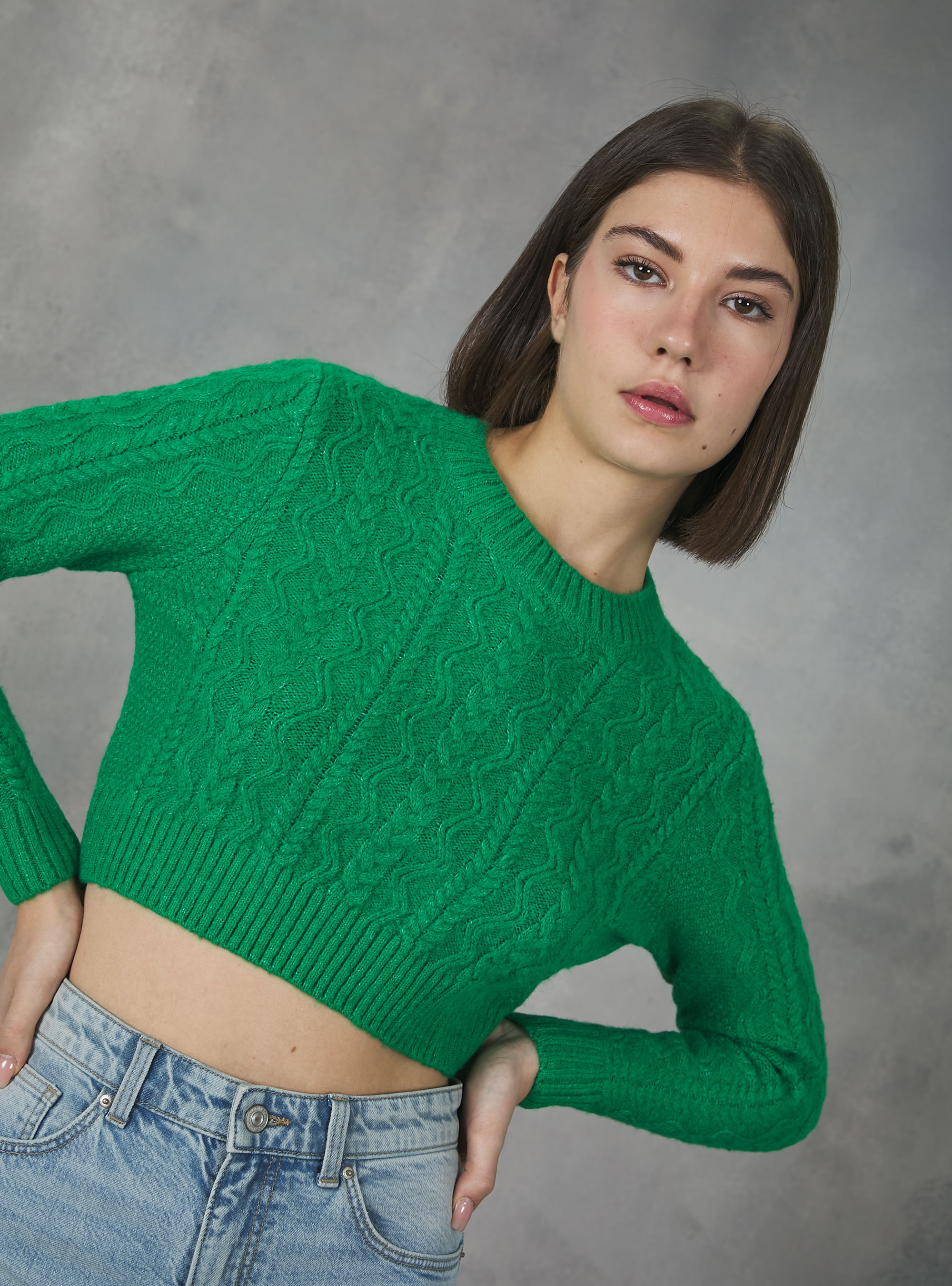 Cropped pullover with braids, GN2 GREEN MEDIUM