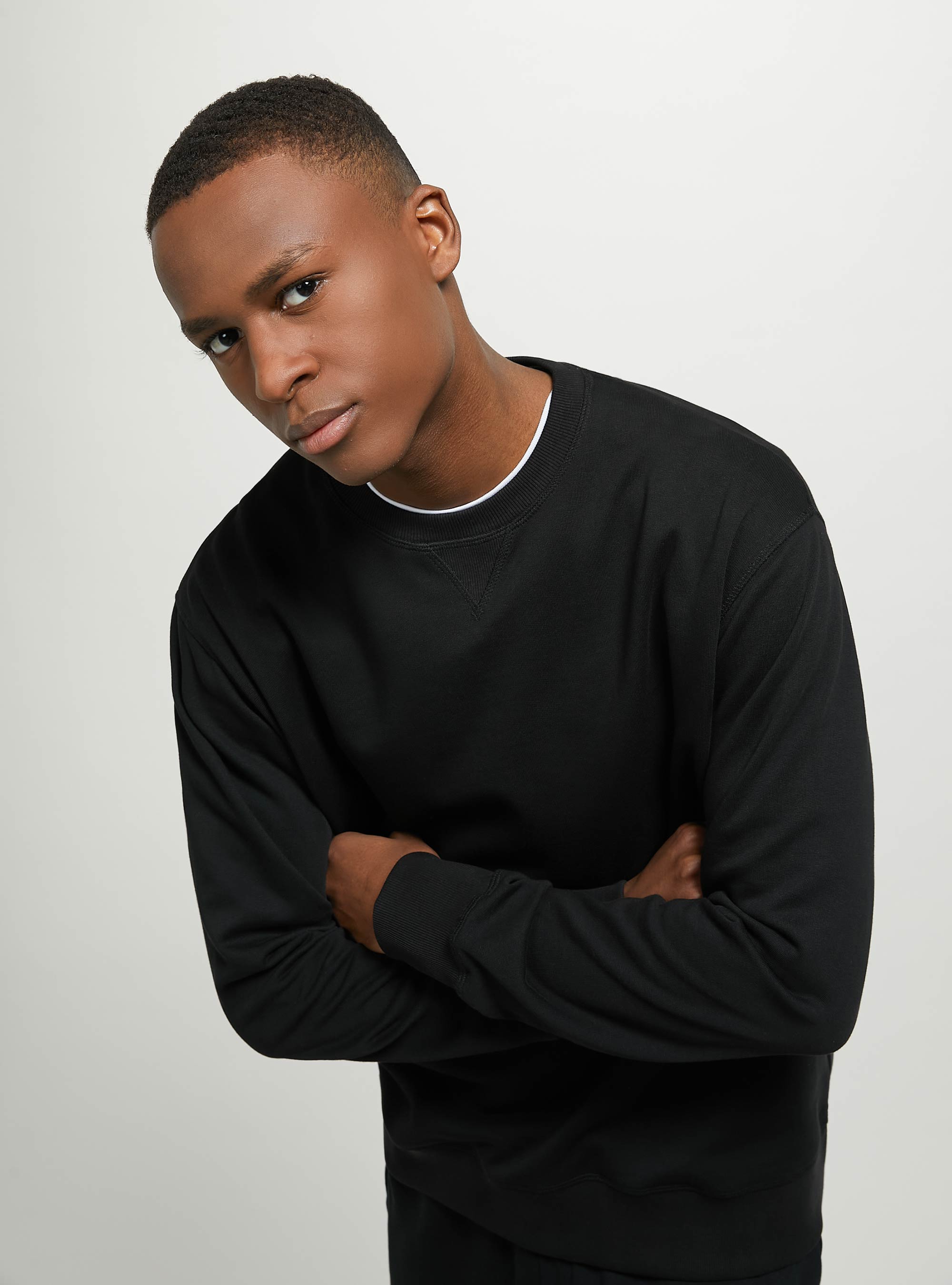 Plain-coloured crew-neck sweatshirt, BK1 BLACK