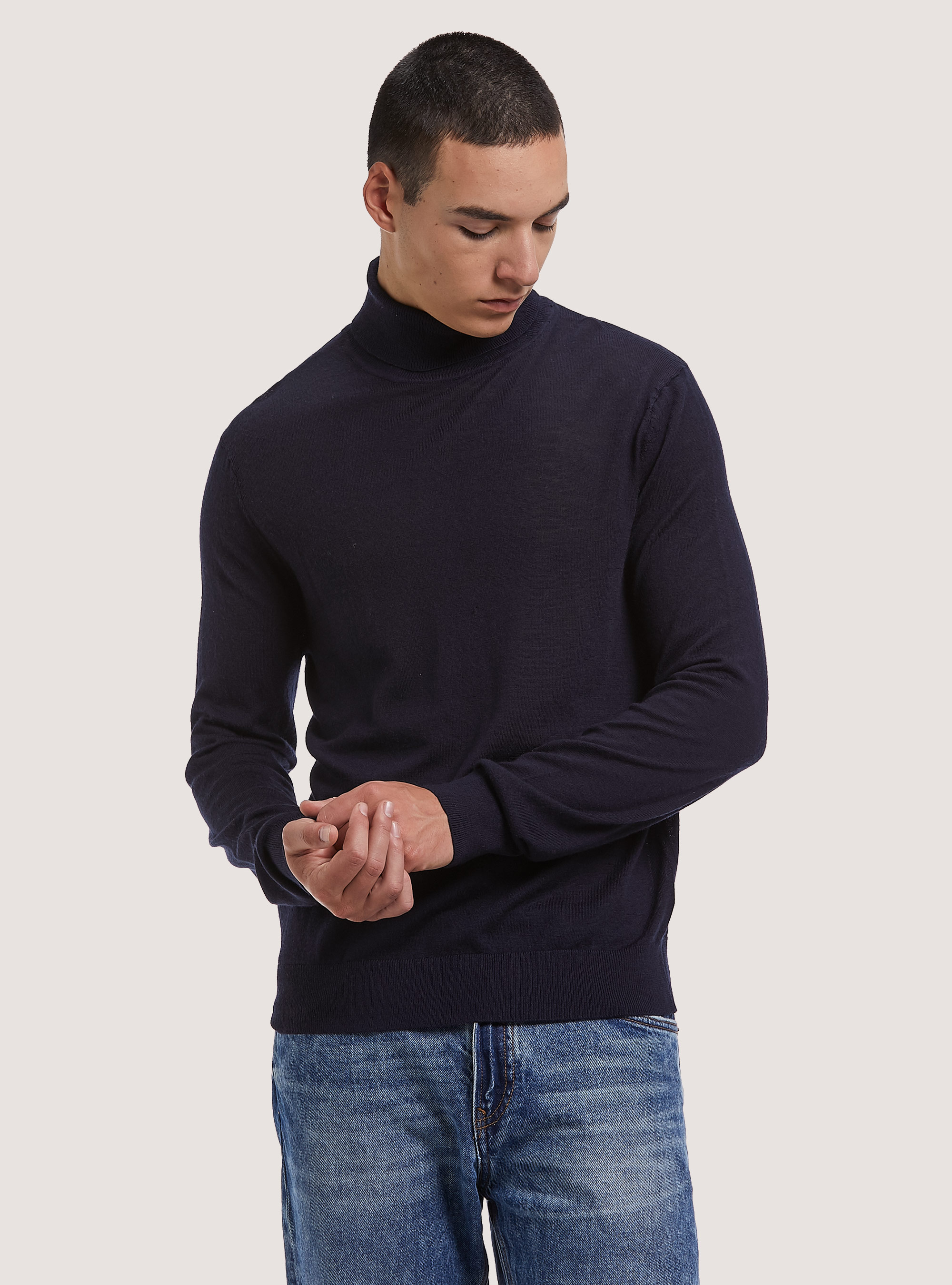 Rollkragenpullover mit Rippstrickabschluss, C210 BLUE NAVY