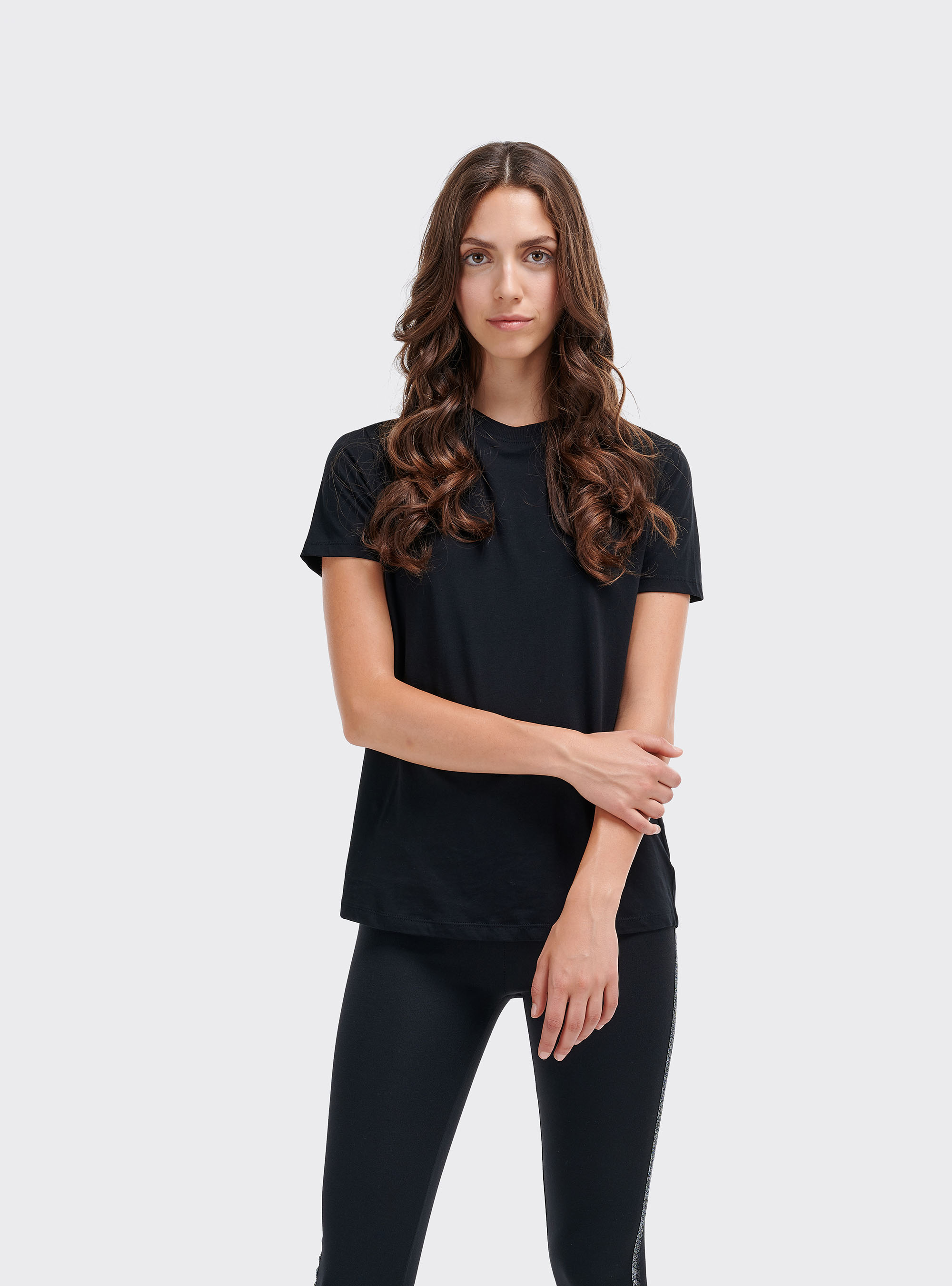 Maglietta tinta unita essential in cotone combed, NERO