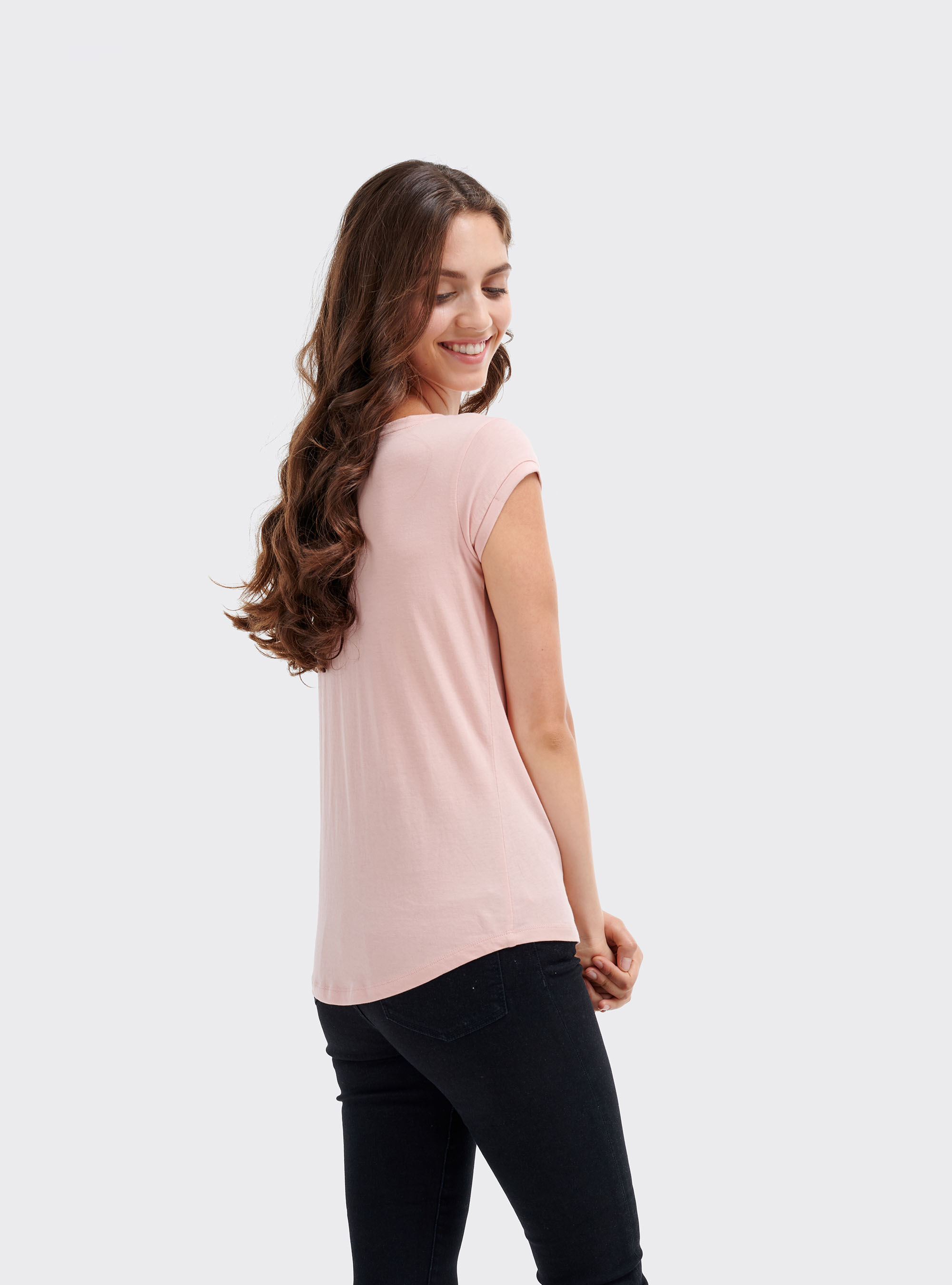 Schlichtes Slim-Fit-Shirt mit Brusttasche aus gekämmter Baumwolle, C4404 PINK