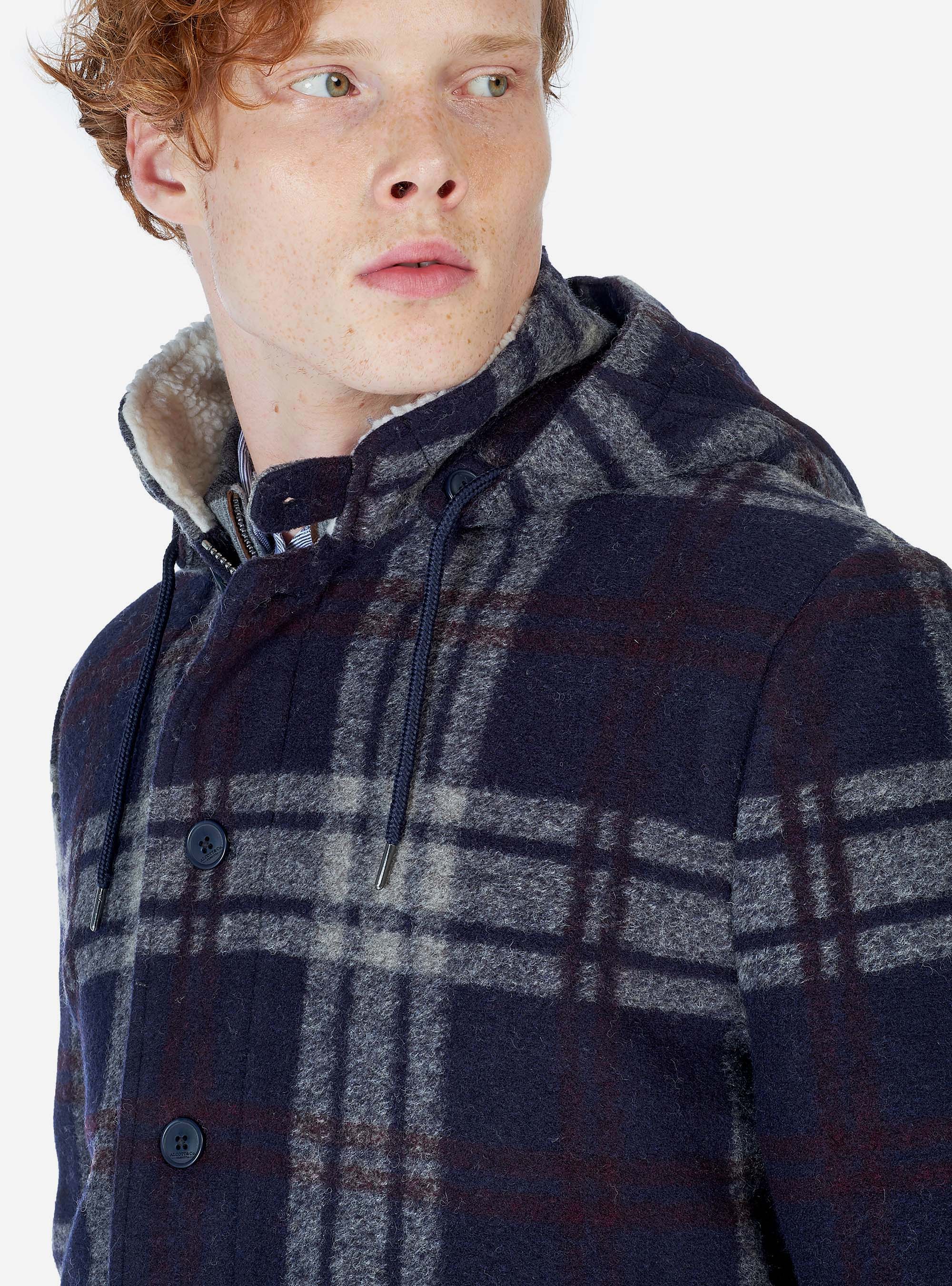 CAZADORA A CUADROS CON INTERIOR EN PIEL DE OVEJA, AZUL MARINO