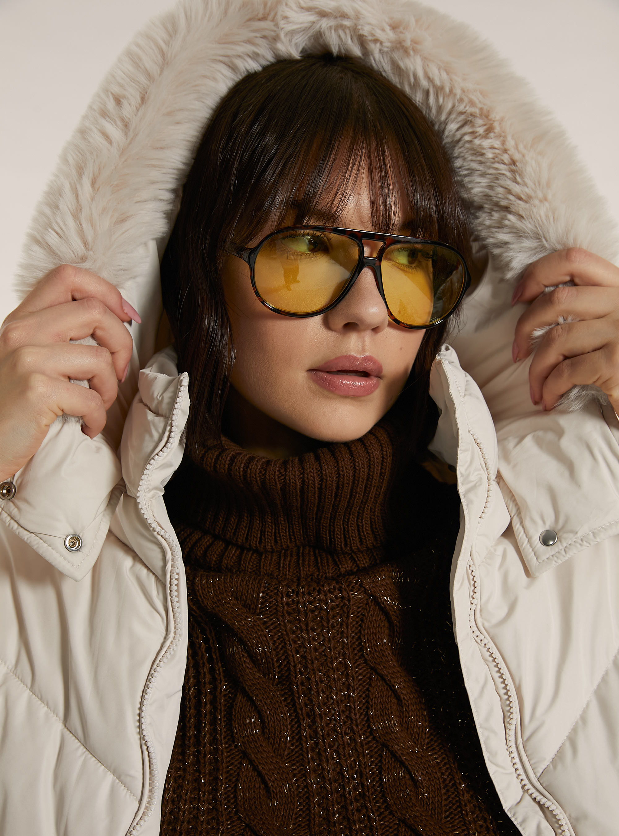 Puffy jacket with faux fur hood, WH2 WHITE