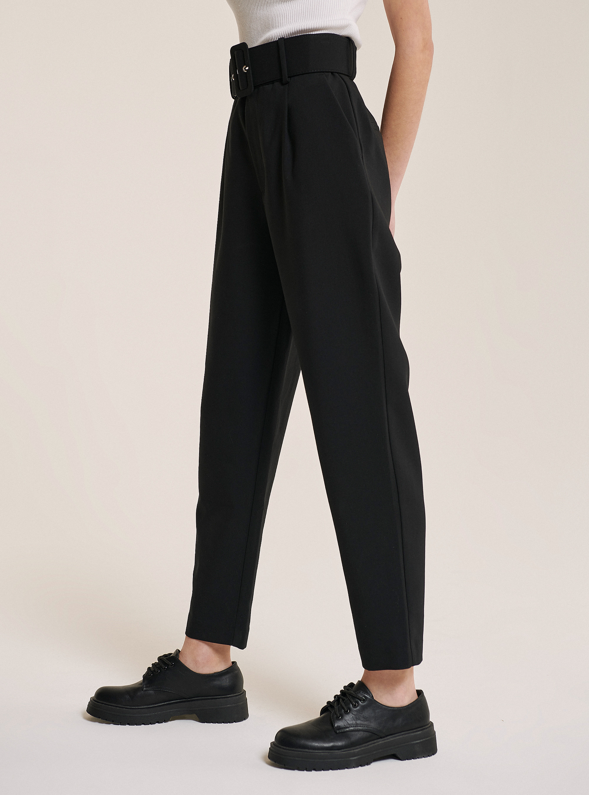 Formal trousers with pinces, BLACK