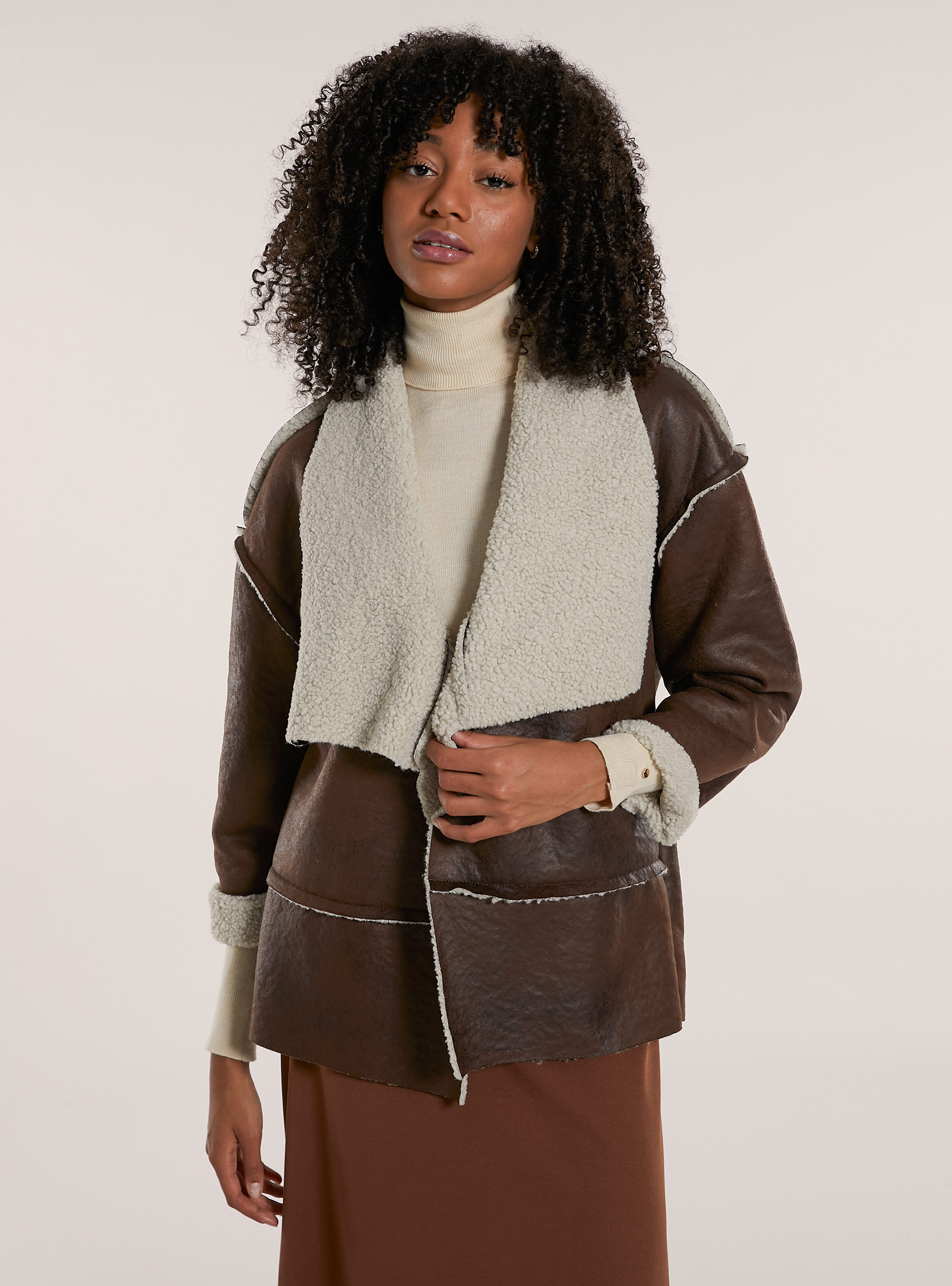 Jacke in Schafslederoptik, BR2 BROWN MEDIUM