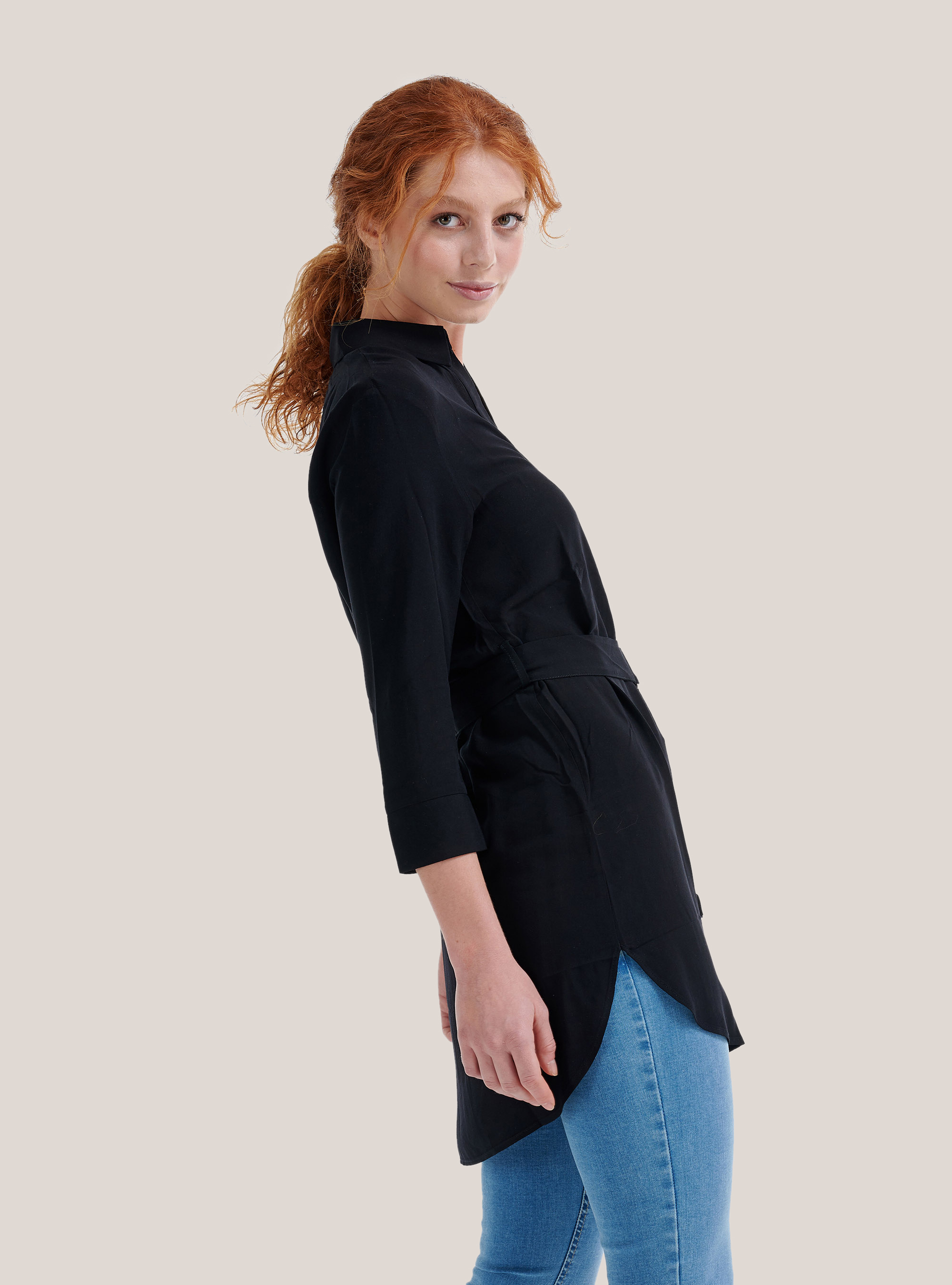 Long shirt with waistband, BLACK