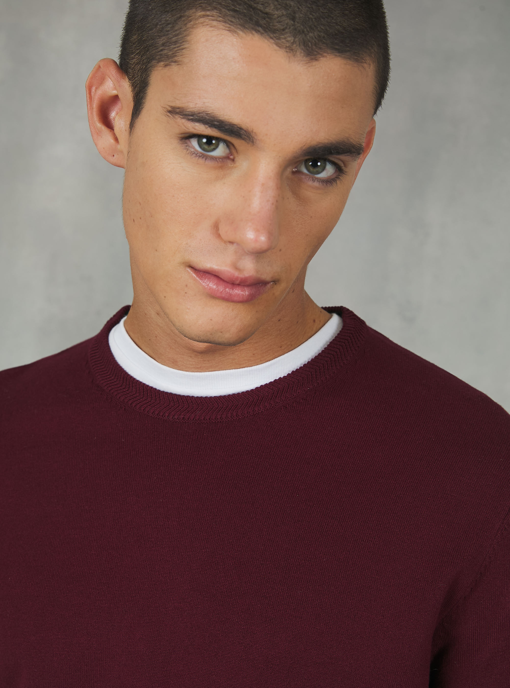 Pull à col ras du cou en viscose durable Ecovero, BO2 BORDEAUX MEDIUM