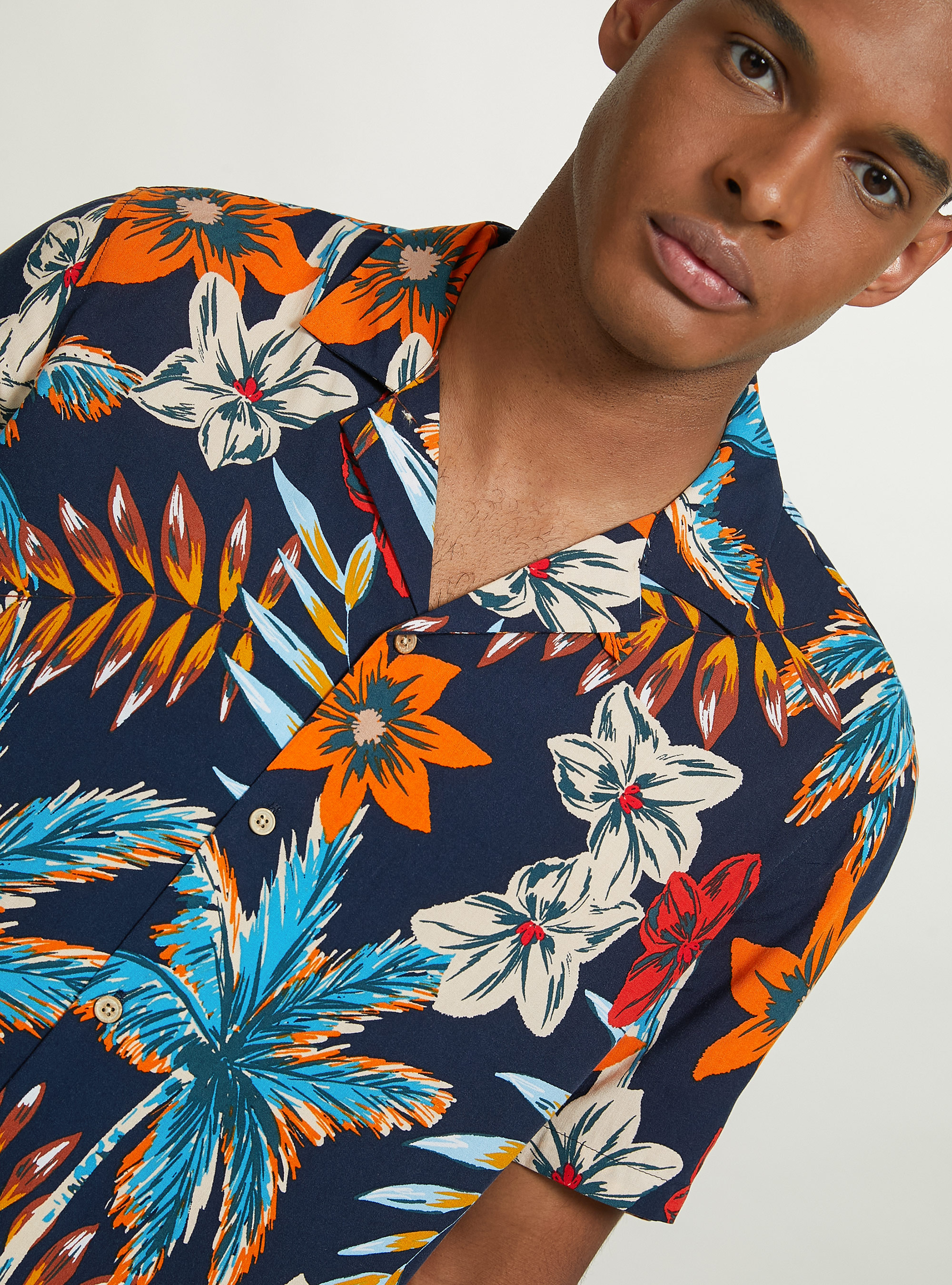 Chemise à imprimé tropical, BK1 BLACK
