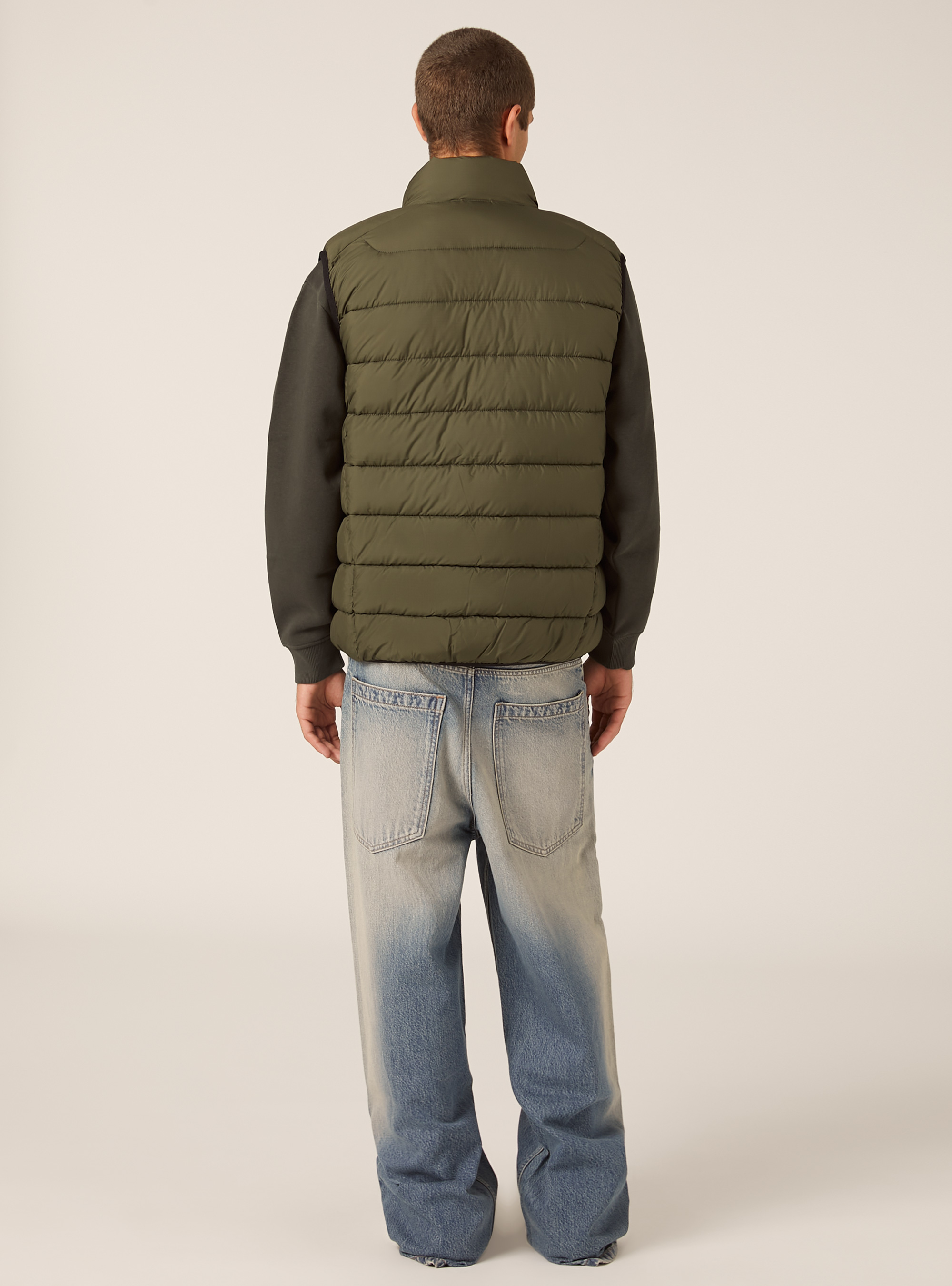 Padded sleeveless jacket, KY2 KAKY MEDIUM