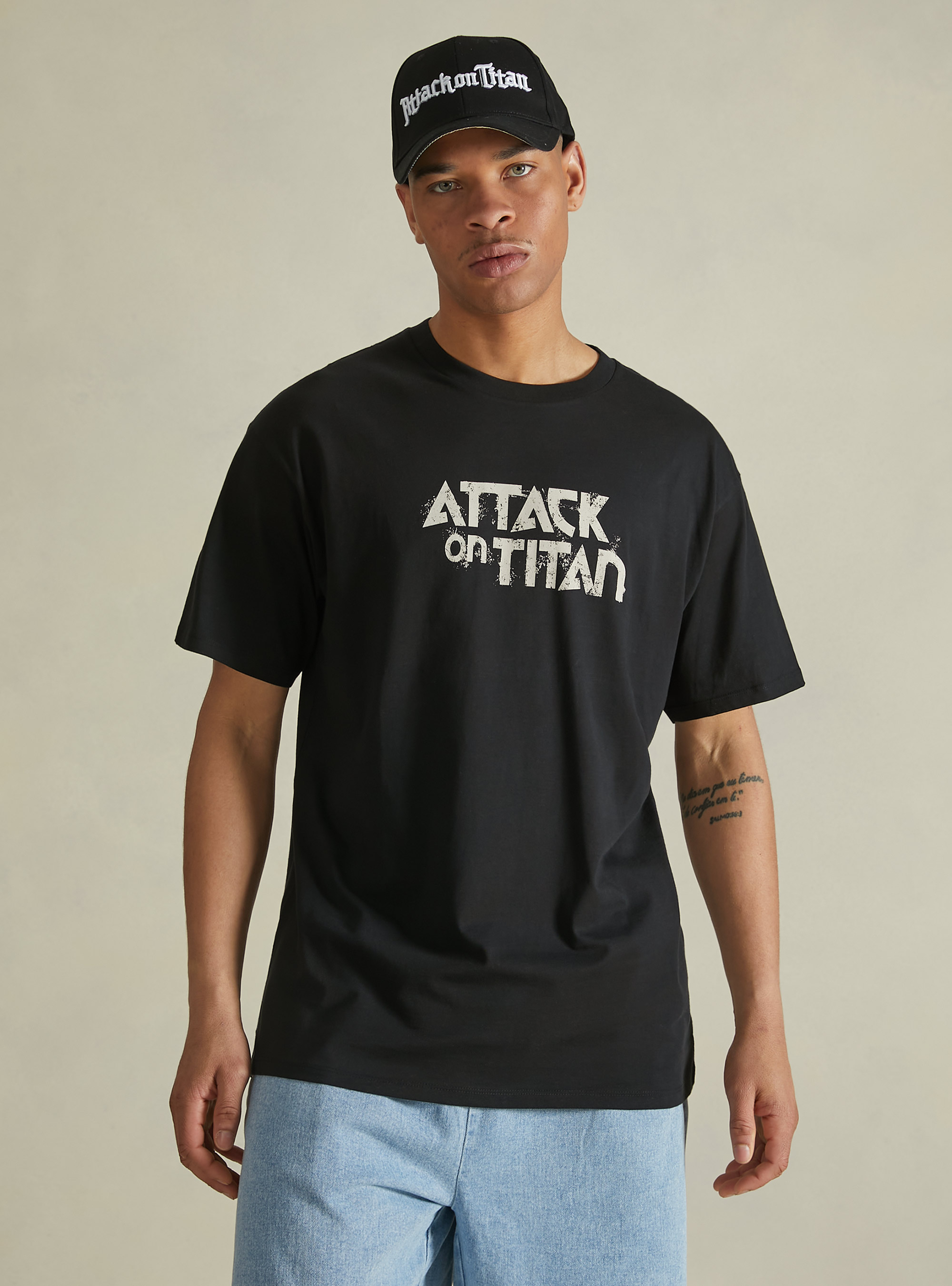 Camiseta Attack on Titan / Alcott, BK1 BLACK