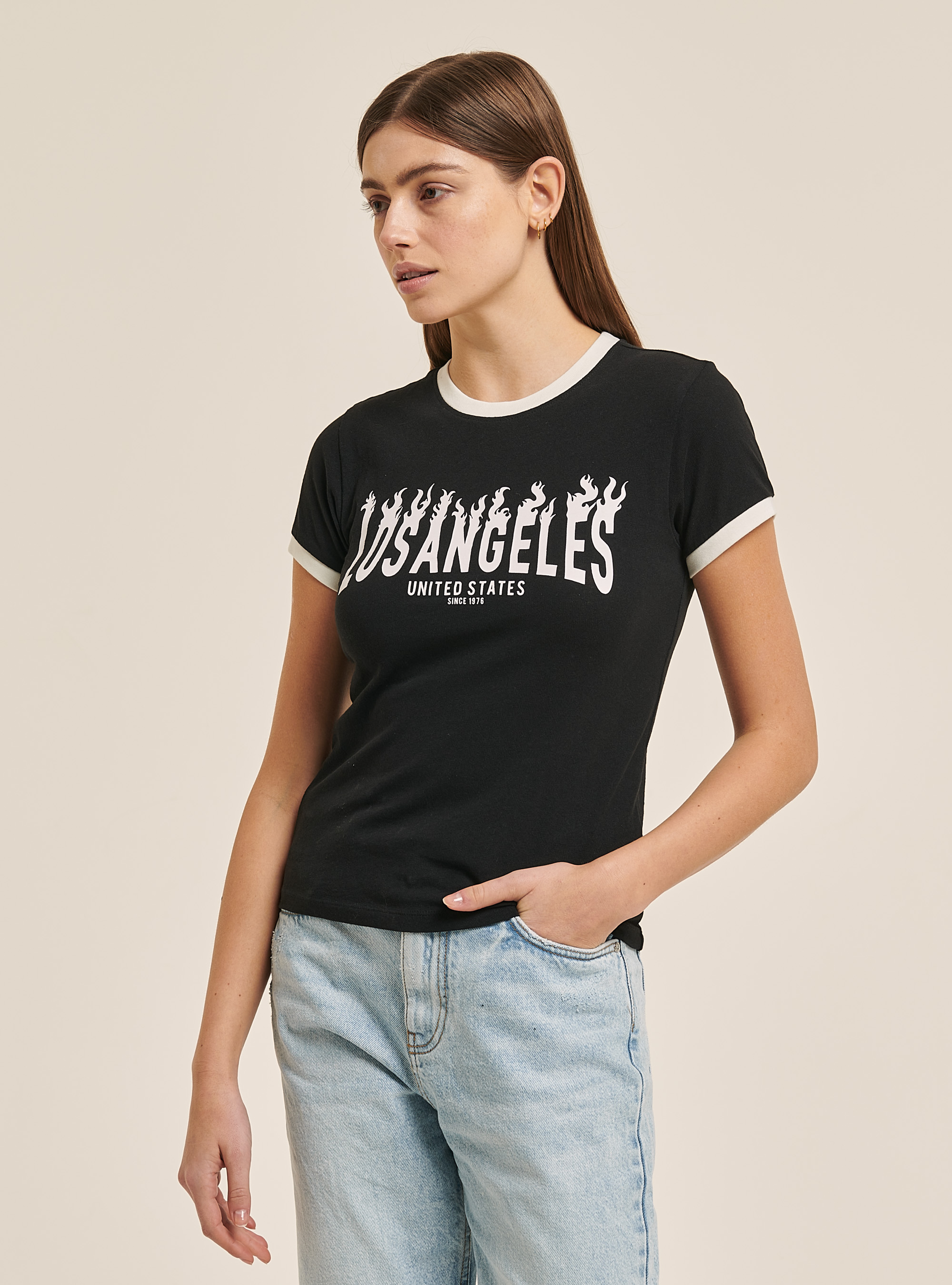 T-Shirt im College-Stil mit Aufdruck, C101 BLACK