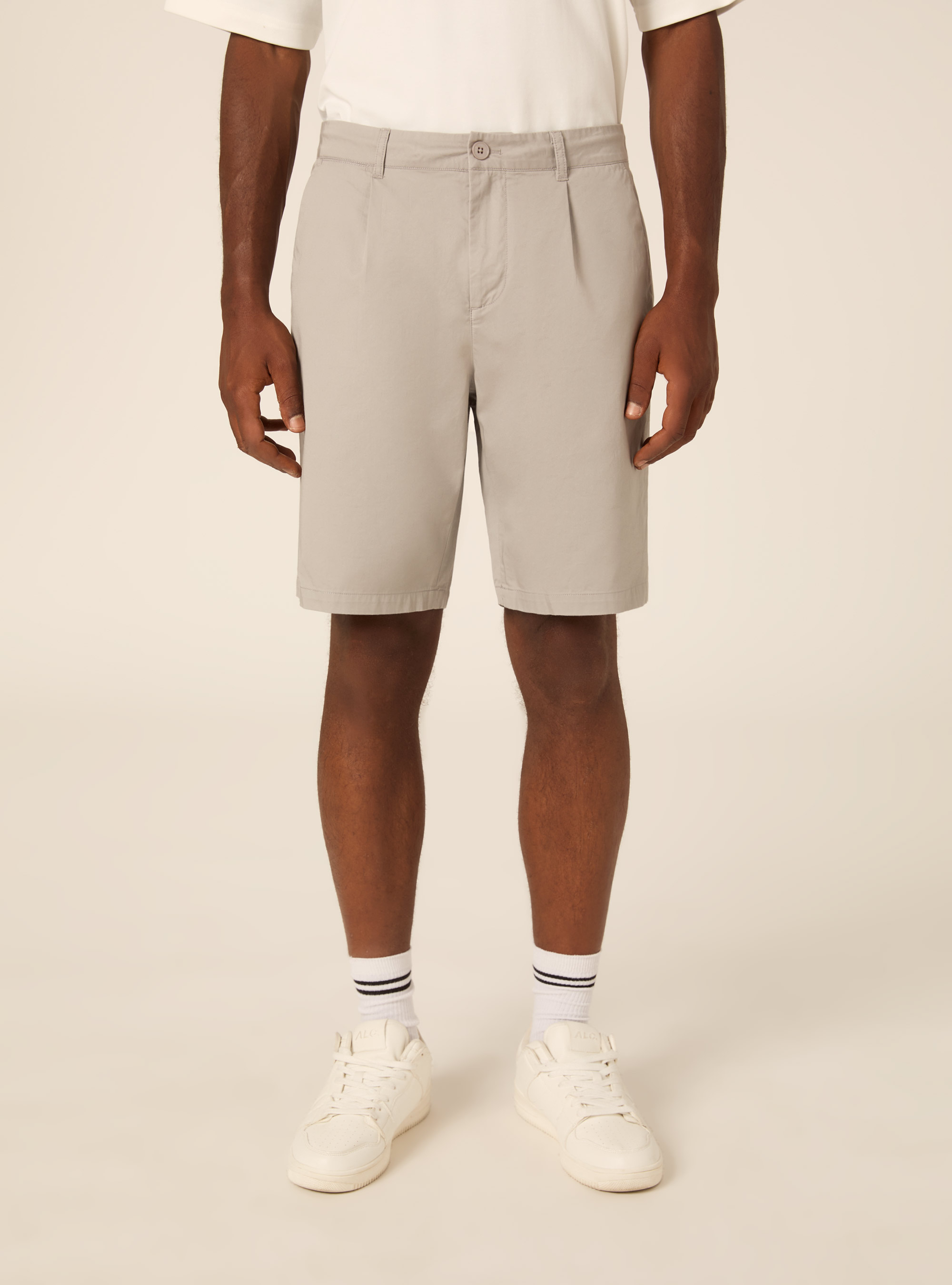 Regular Fit Pleated Chino Bermuda Shorts, GY3 GREY LIGHT