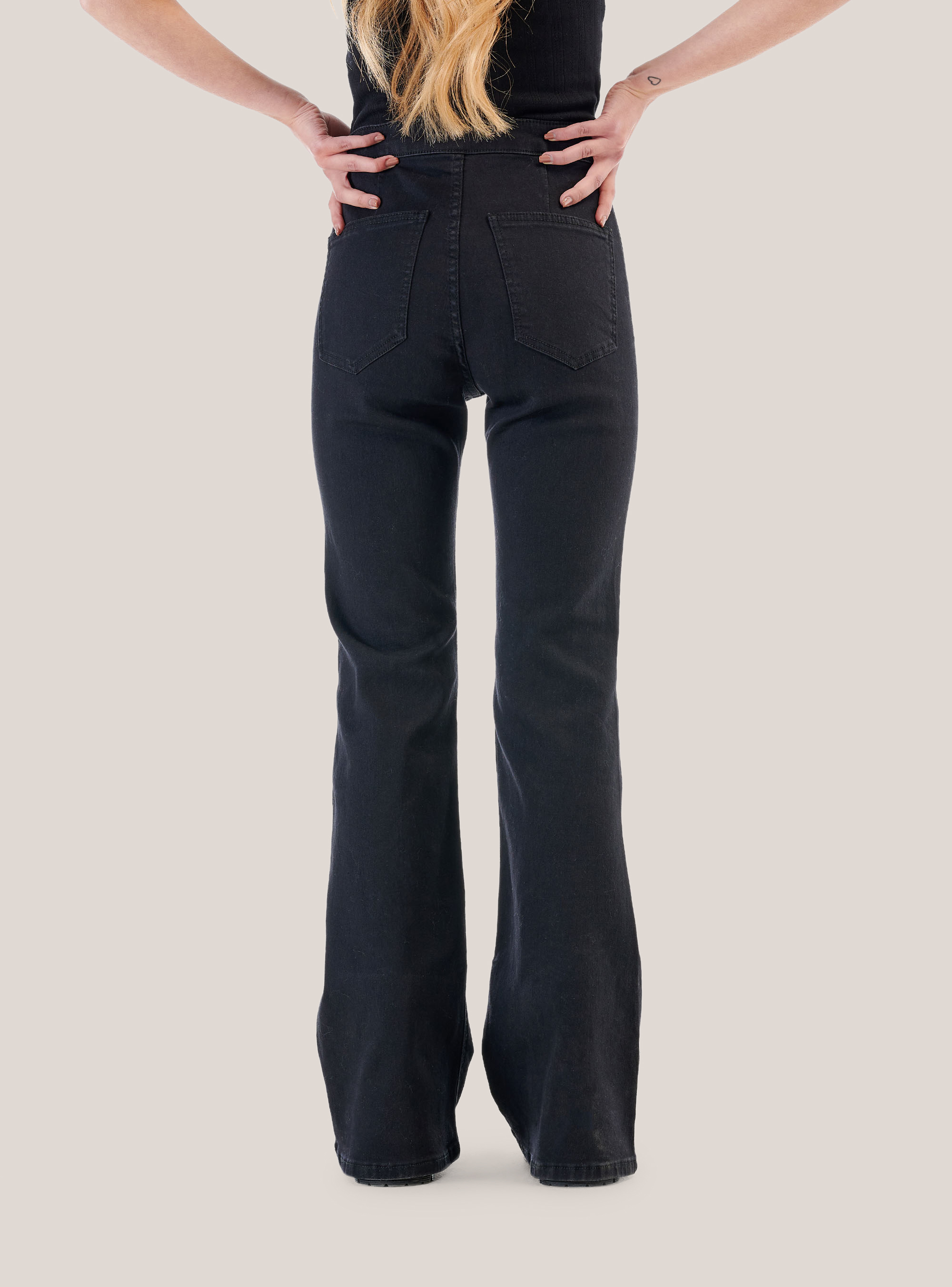 High-waisted flare fit jeans, C101 BLACK